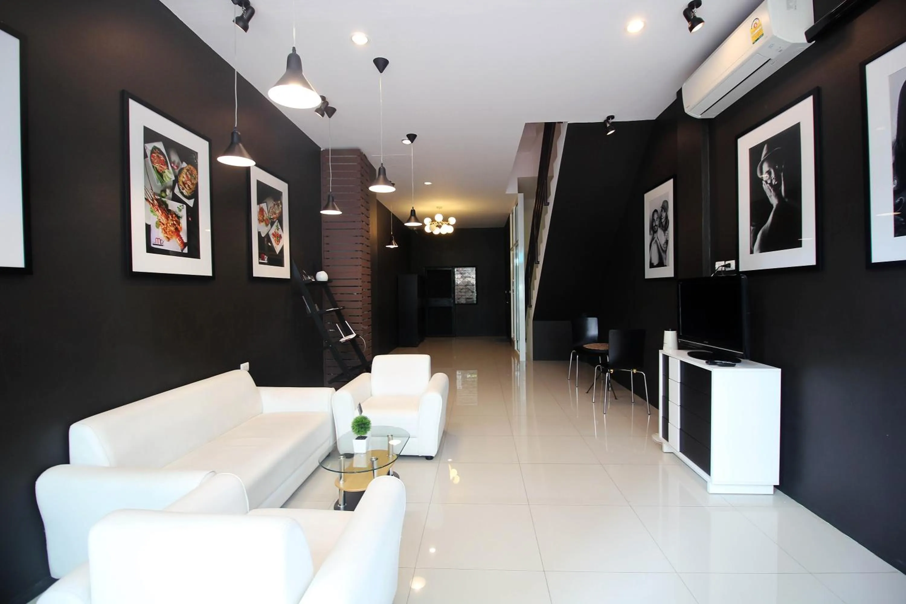 Communal lounge/ TV room in The Artist House