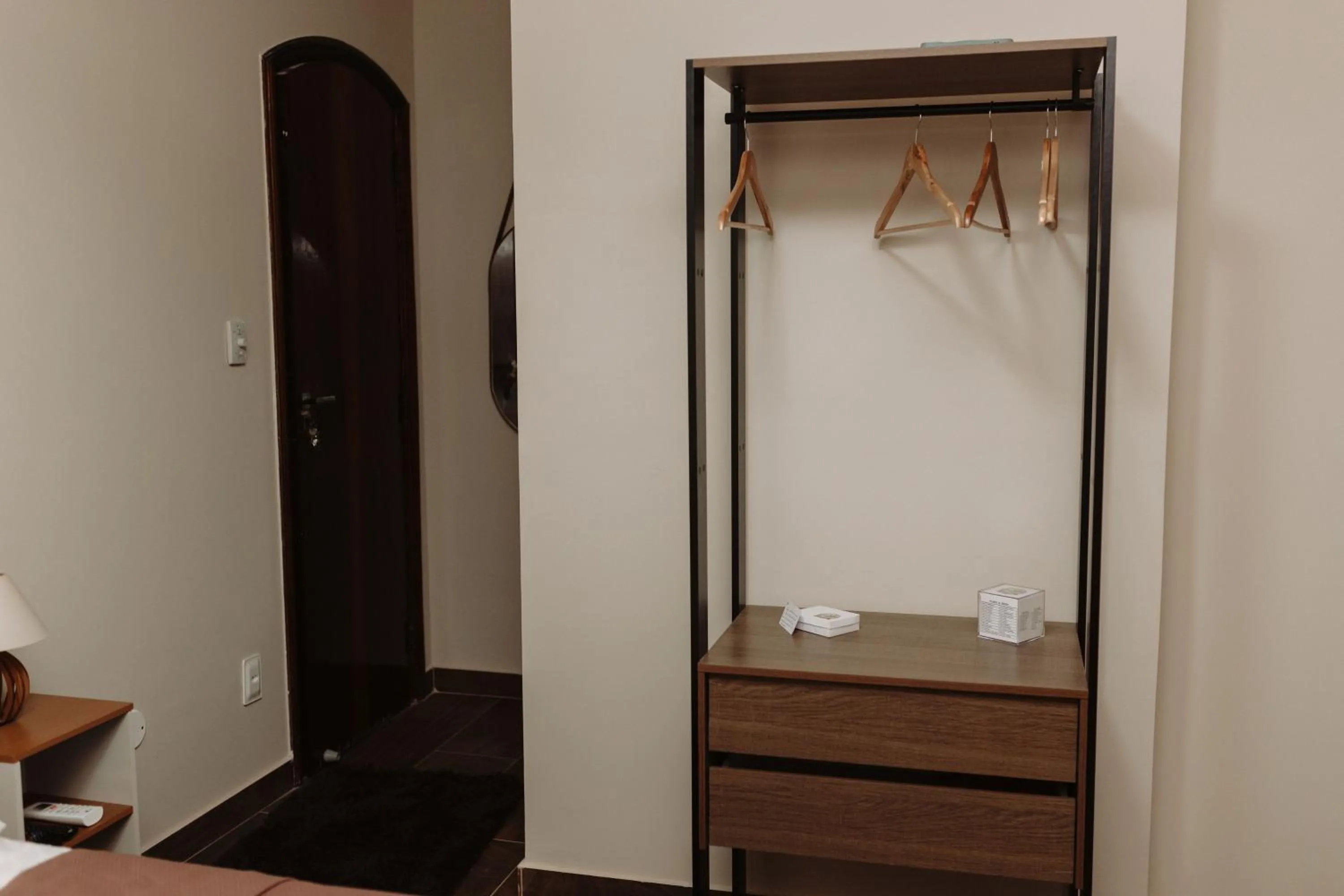 wardrobe in Casa da Coruja