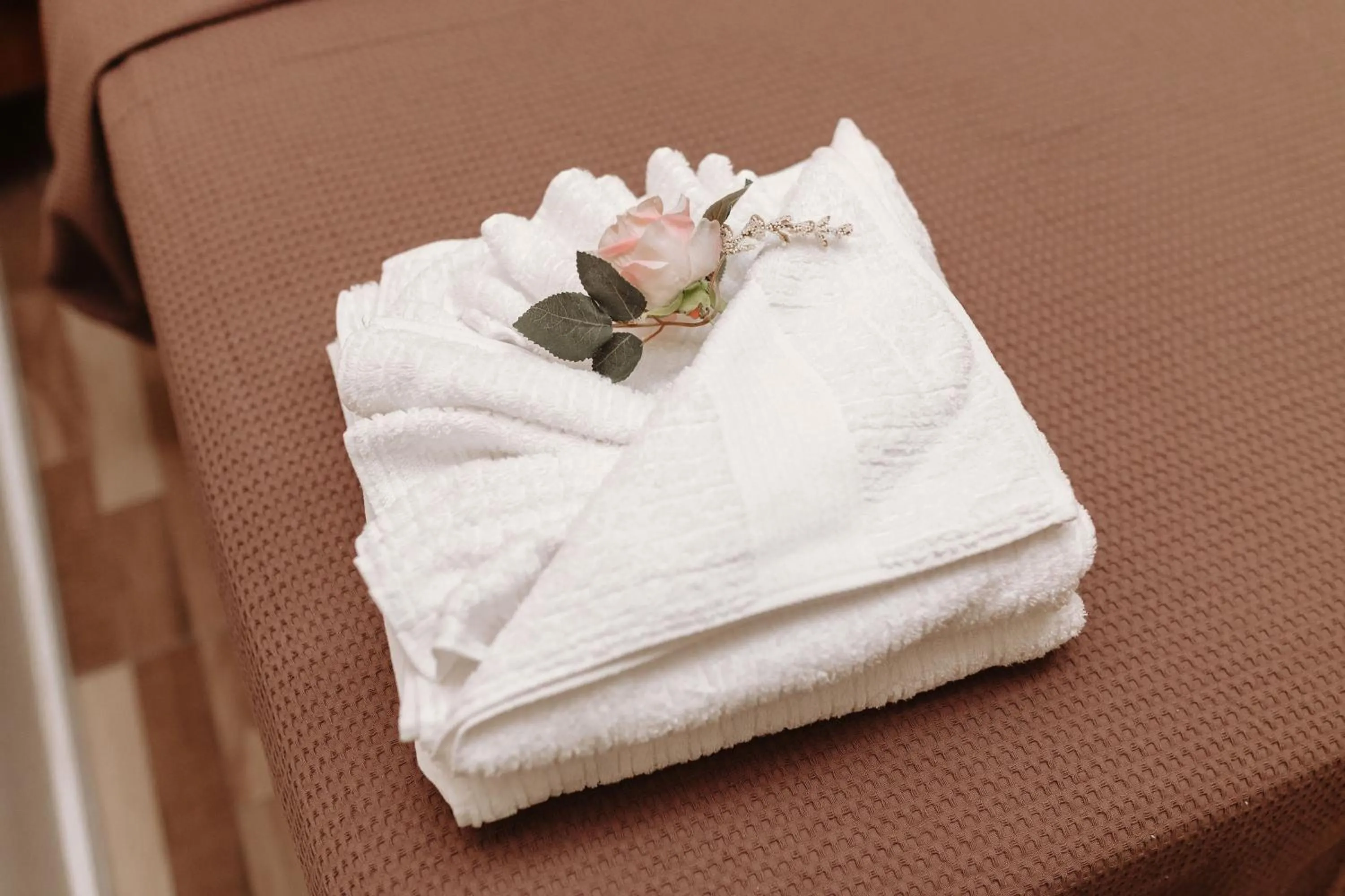 towels, Bed in Casa da Coruja