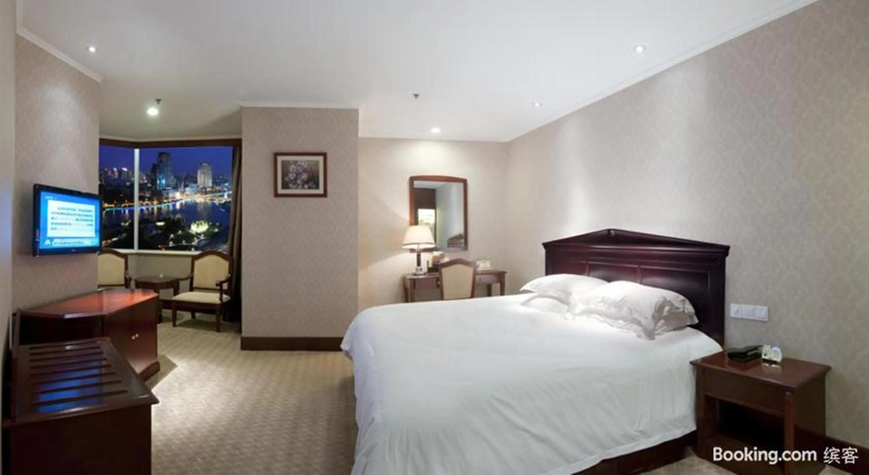 Bedroom, Room Photo in Golden Port Hotel