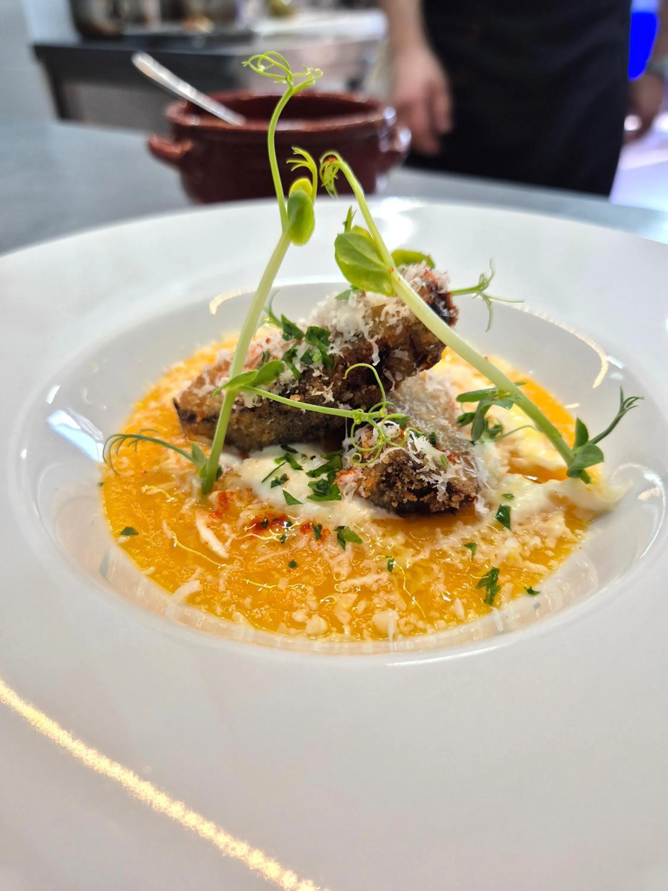 Restaurant/places to eat in Il Castagneto Hotel