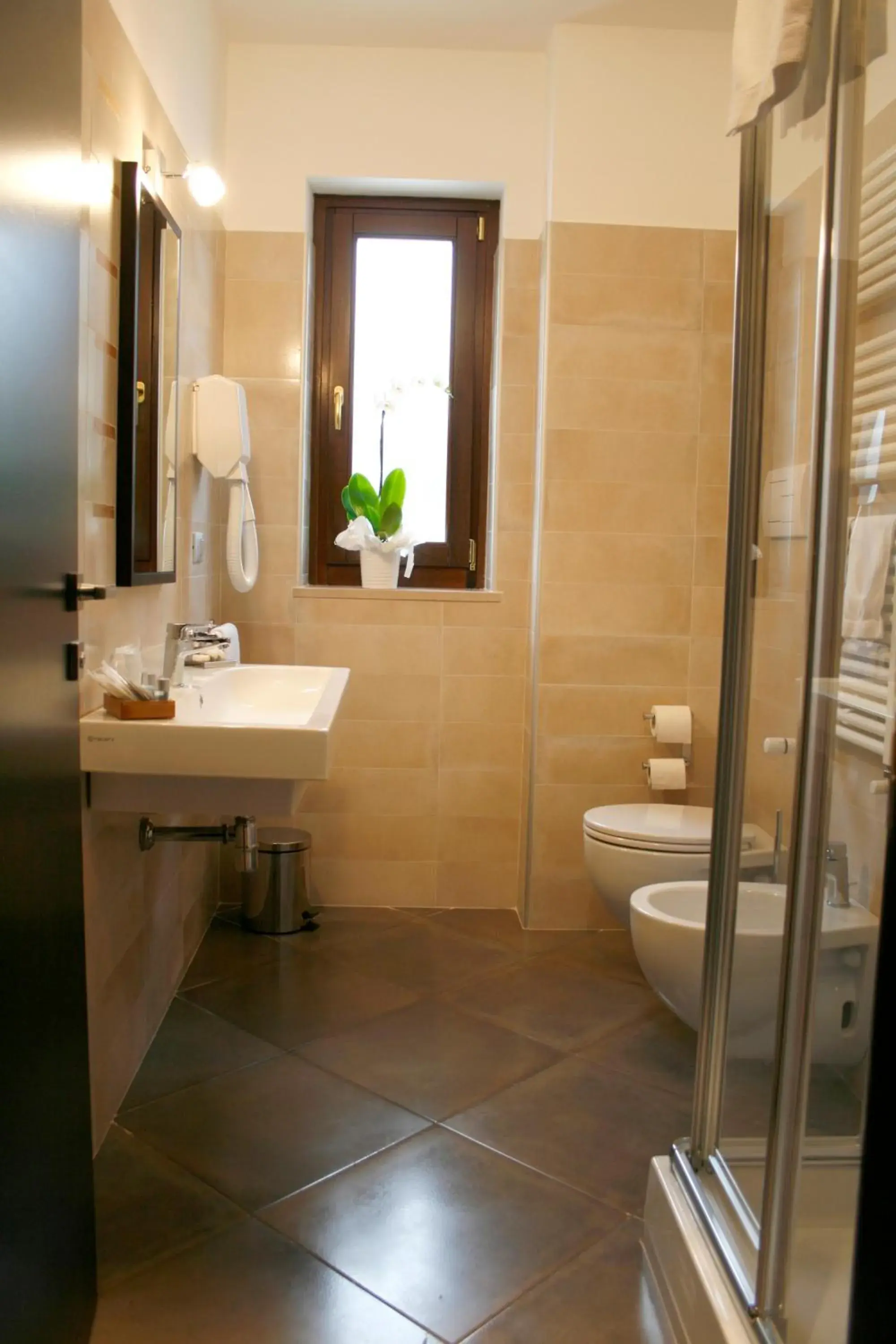 Superior Double or Twin Room in Il Castagneto Hotel Superior Double or Twin Room in Il Castagneto Hotel