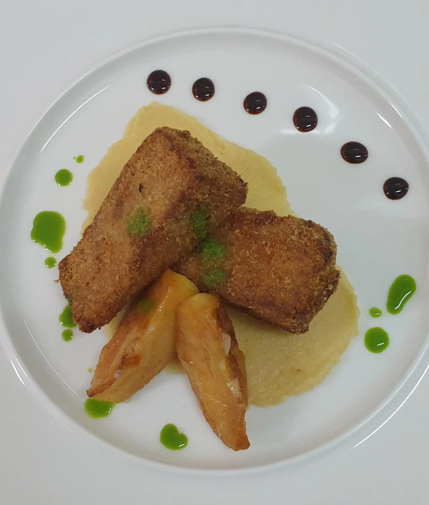 Restaurant/places to eat in Il Castagneto Hotel