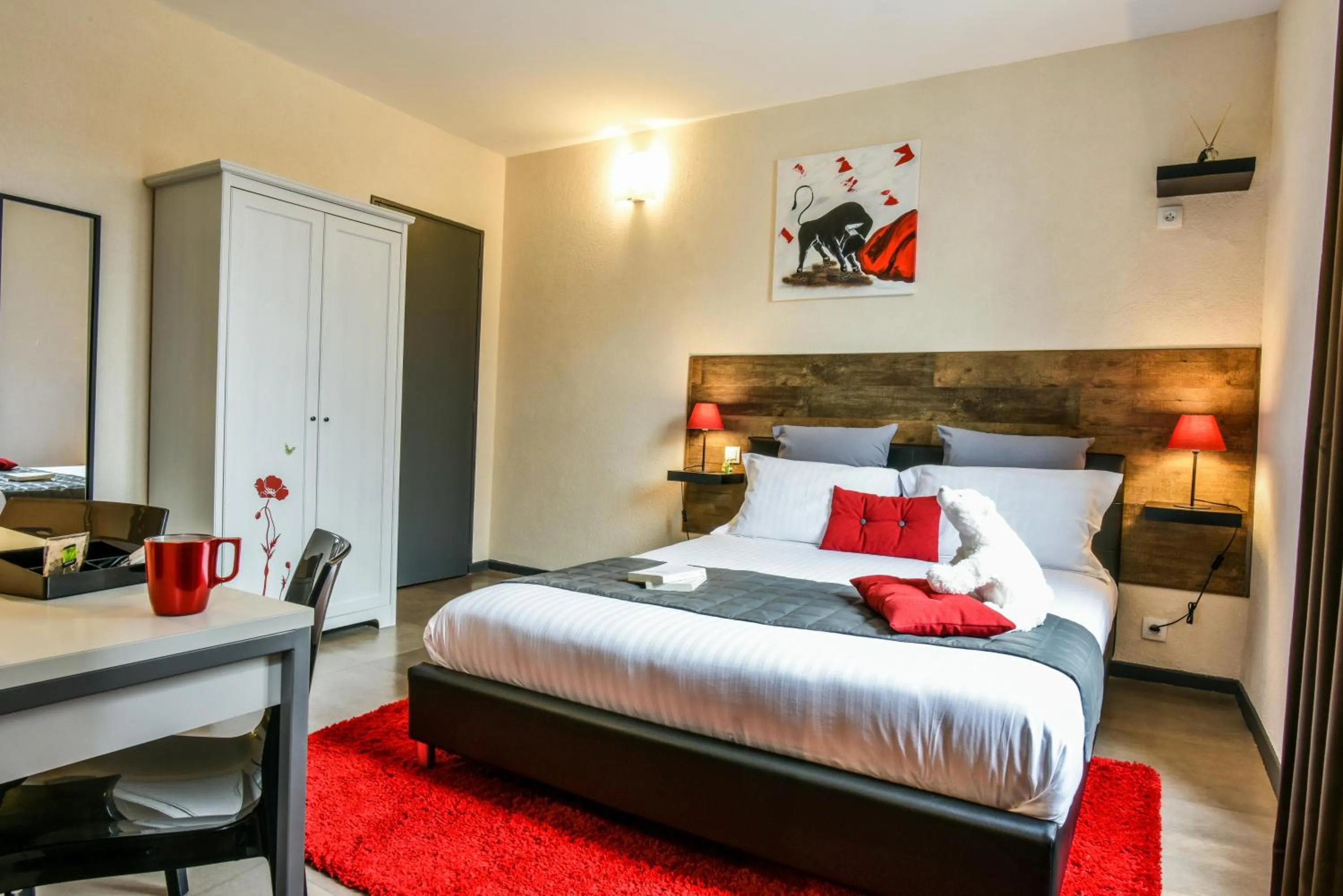 Bed in Hôtel Auberge l'Estanquet