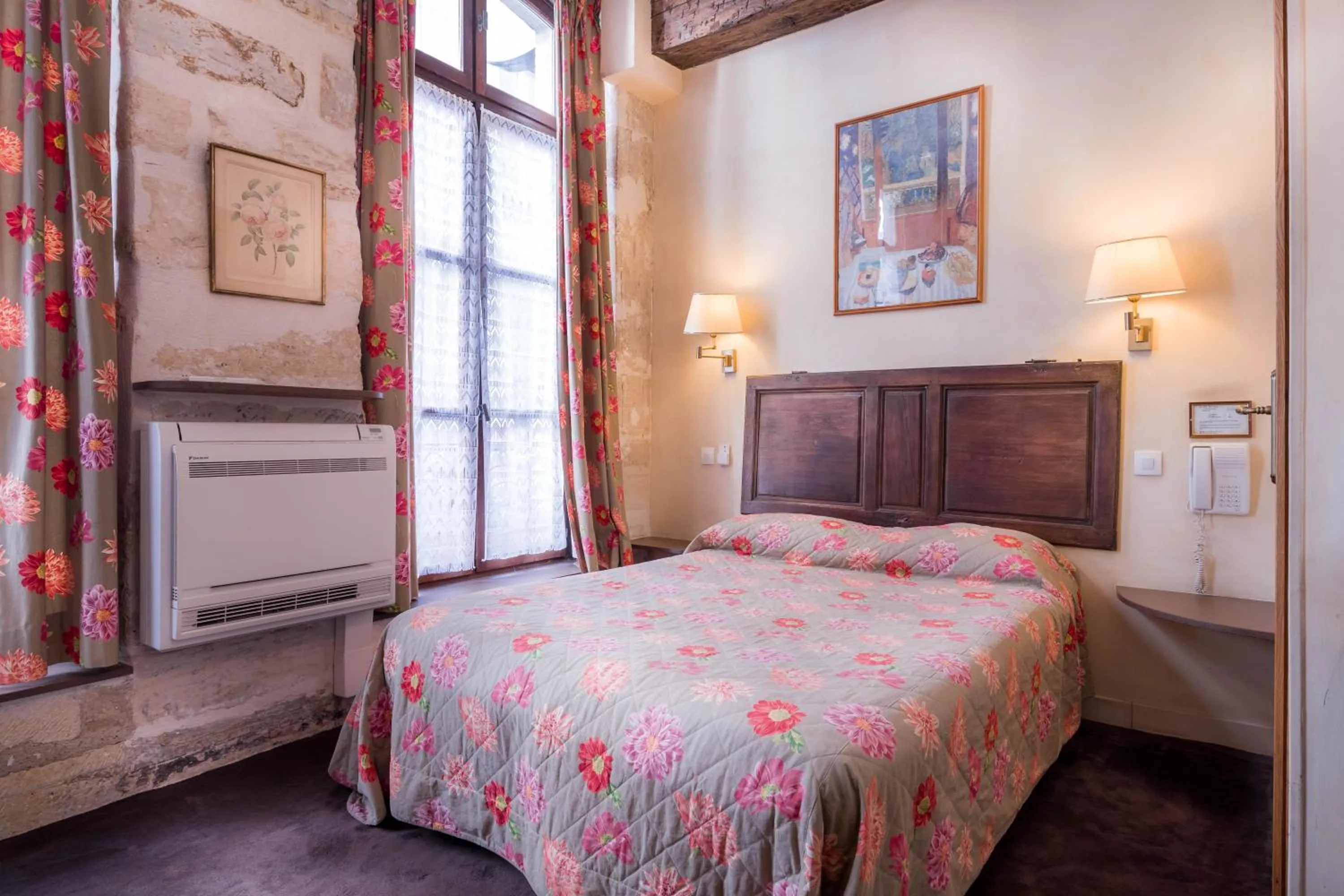 Bedroom, Bed in Hotel du Lys