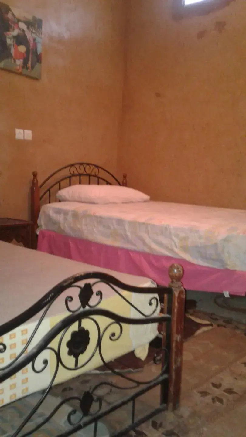 Economy Twin Room in Maison d hôtes Tioute Chez Abdelmajid Economy Twin Room in Maison d hôtes Tioute Chez Abdelmajid