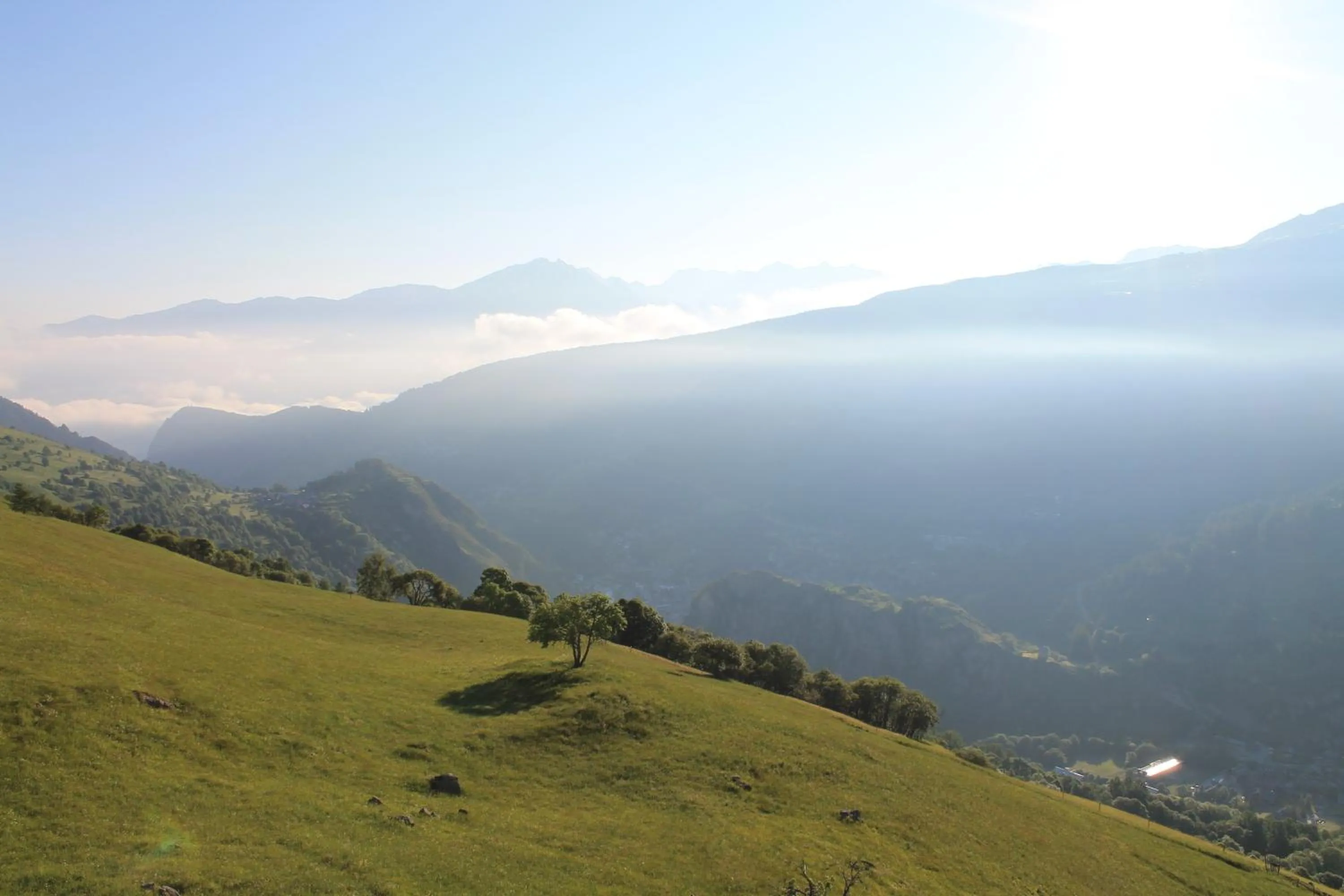 Hiking in Hôtel du Crêt Rond
