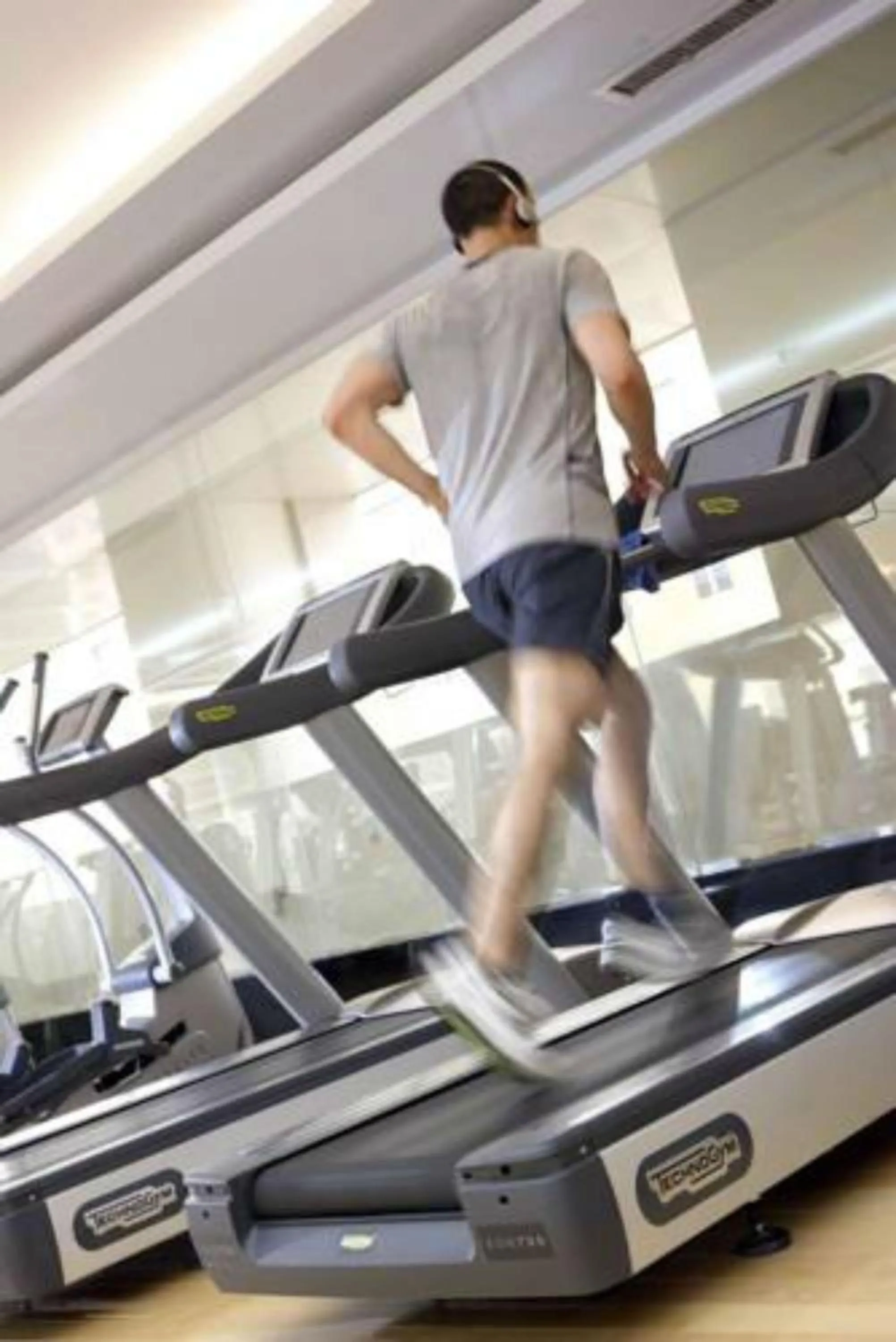 Fitness centre/facilities in Ningbo Portman Plaza Hotel
