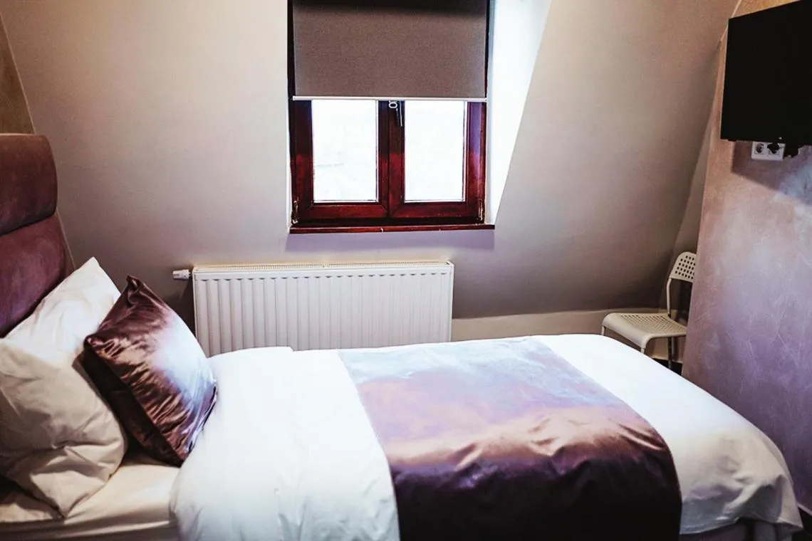 Activities, Bed in Hôtel onyx expo