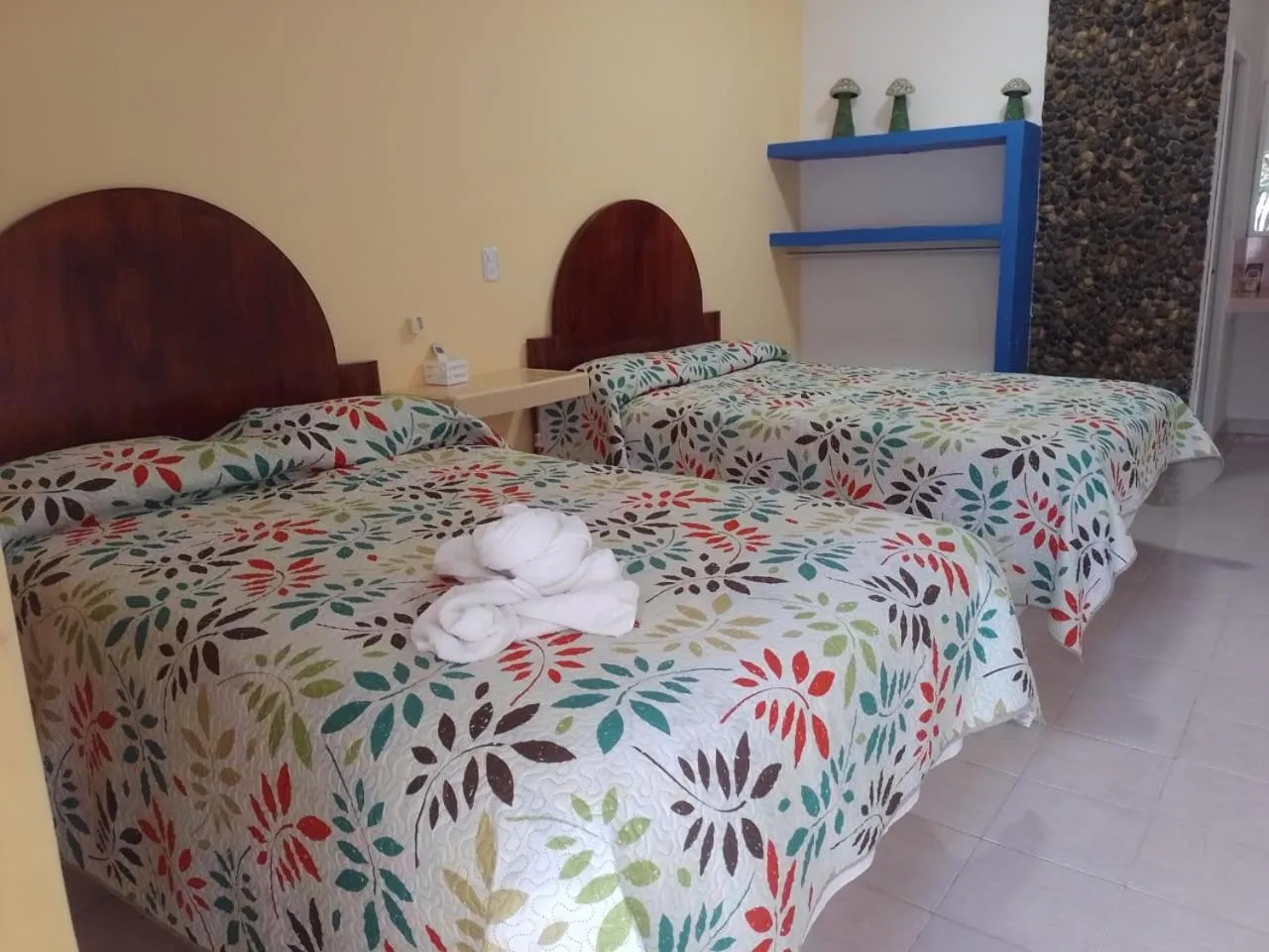 Bed in Hotel Villas del Rey