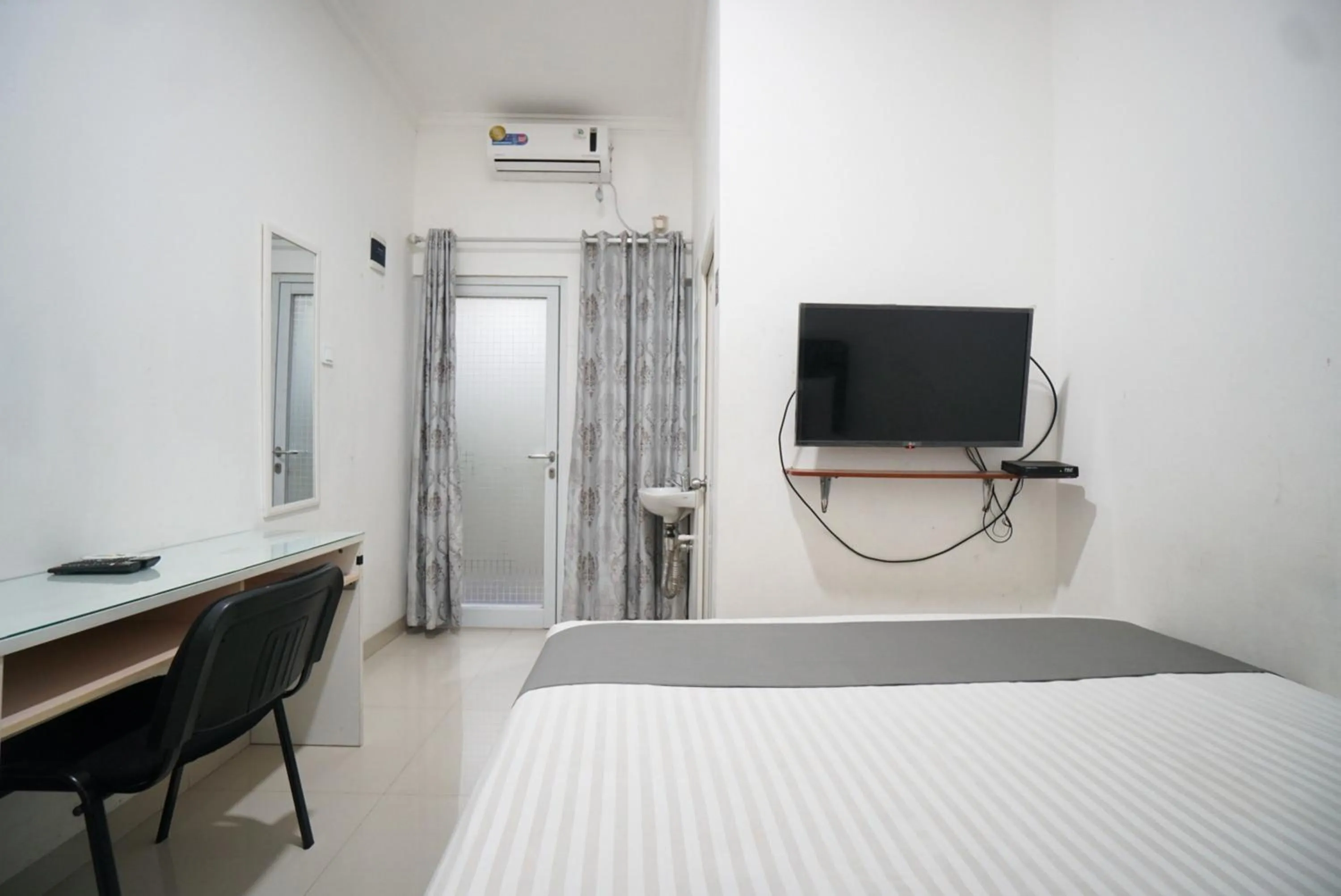 Bed in Griya Sawamah Syariah Mitra RedDoorz