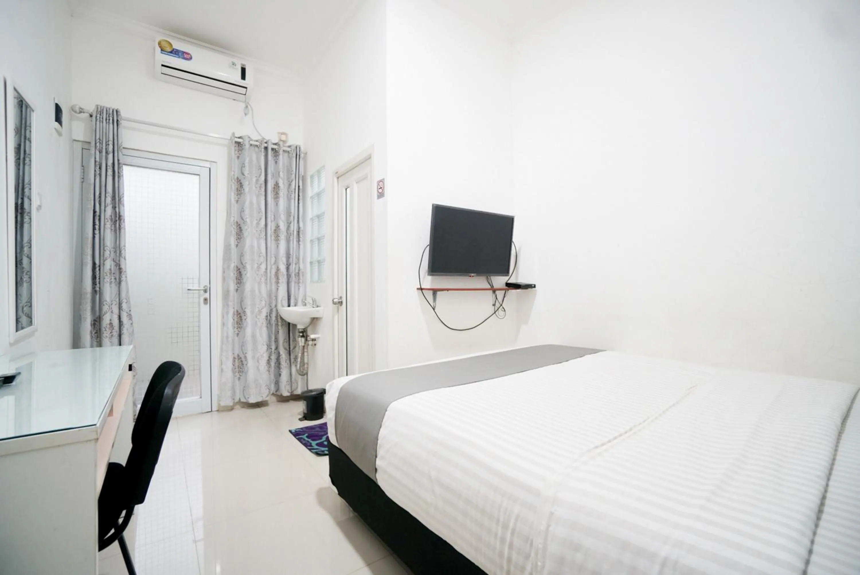 Bed in Griya Sawamah Syariah Mitra RedDoorz