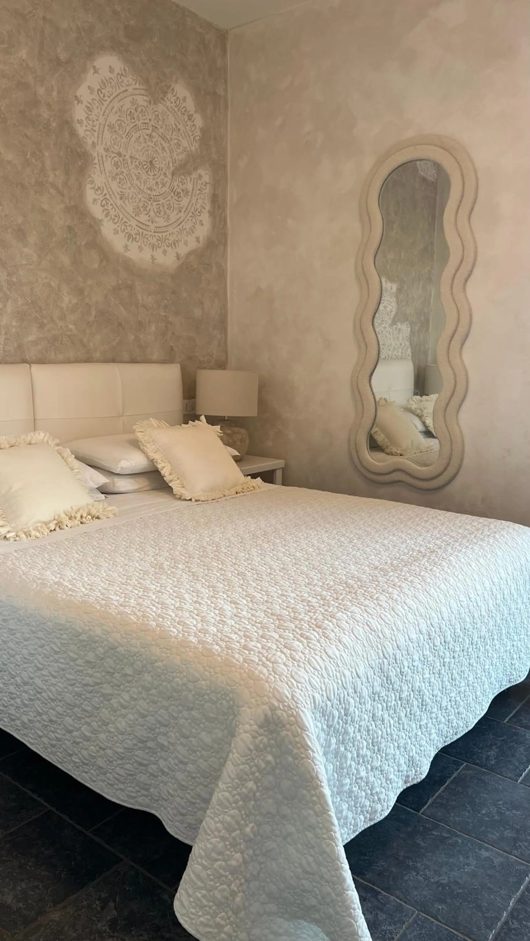 Bed in Borgo di Santa Barbara