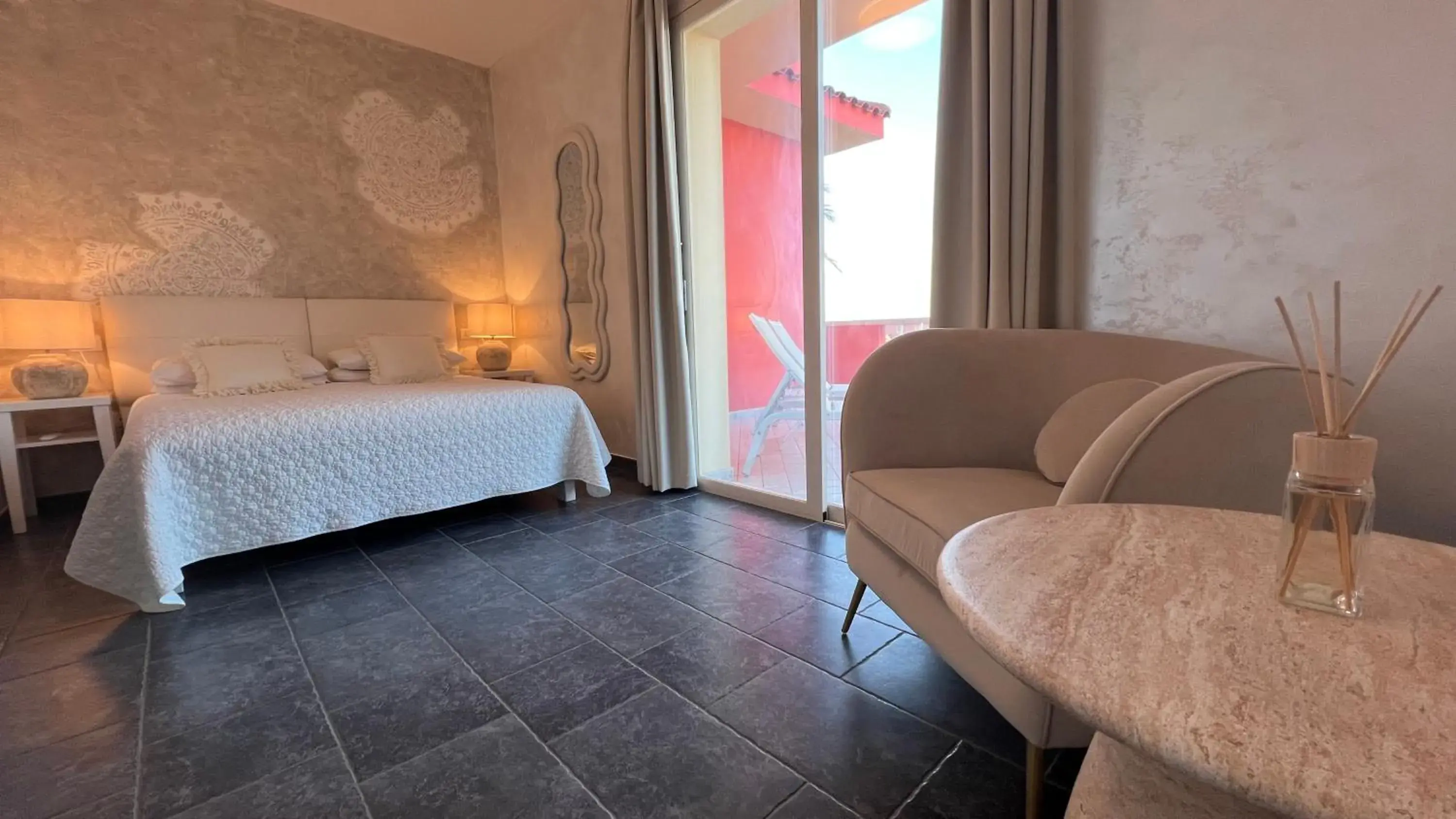 Superior King Room in Borgo di Santa Barbara Superior King Room in Borgo di Santa Barbara