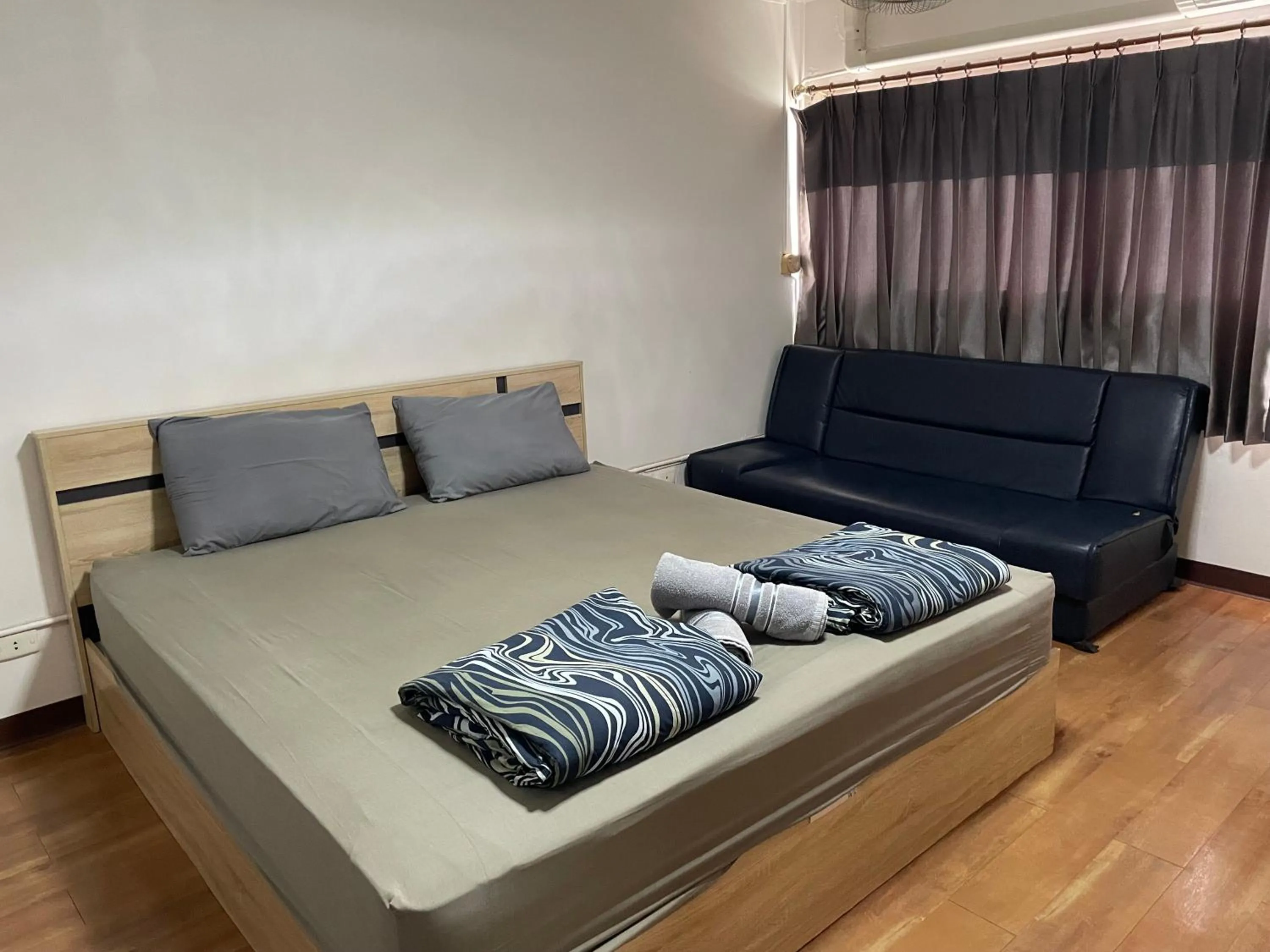 Property building, Bed in Dailyroom C3,C4by Anna