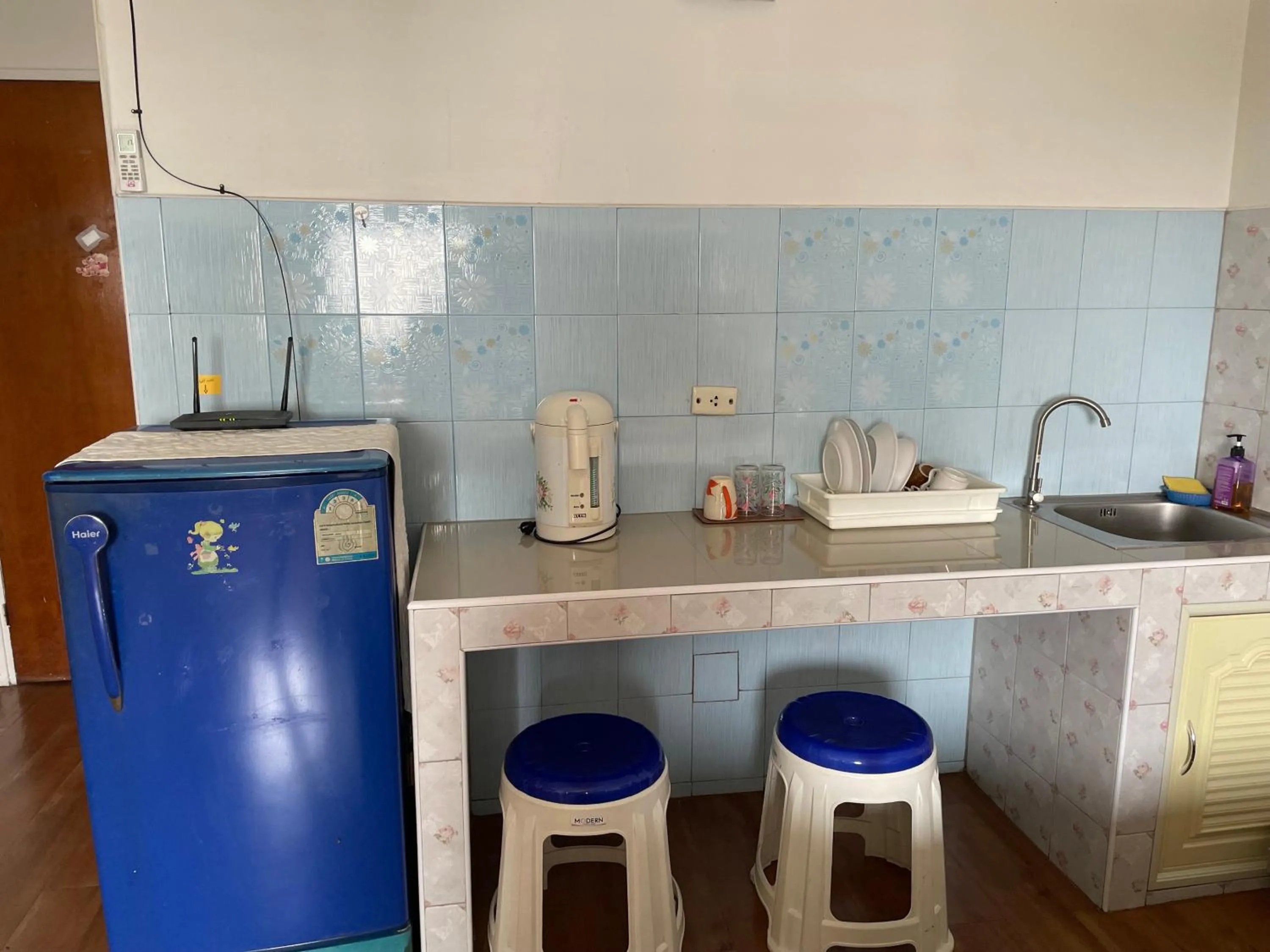 Kitchen or kitchenette in Dailyroom C3,C4by Anna