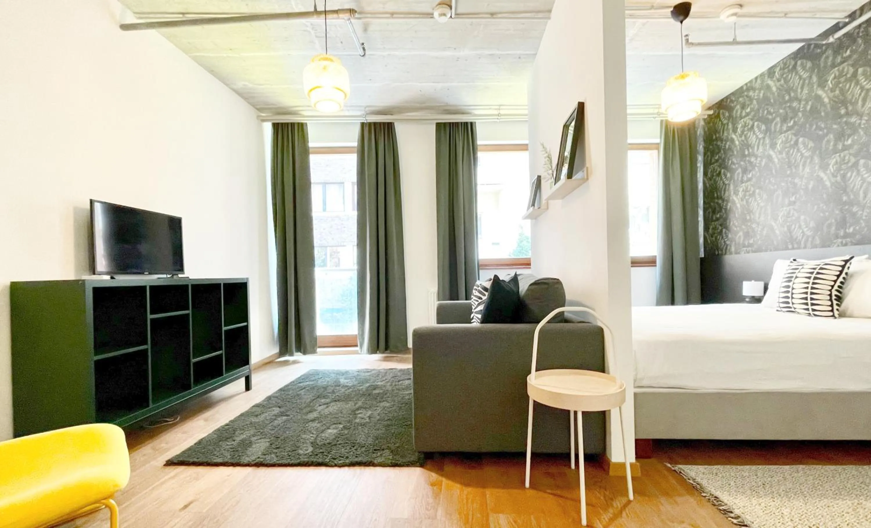 View (from property/room), Bed in Vagabond Downtown