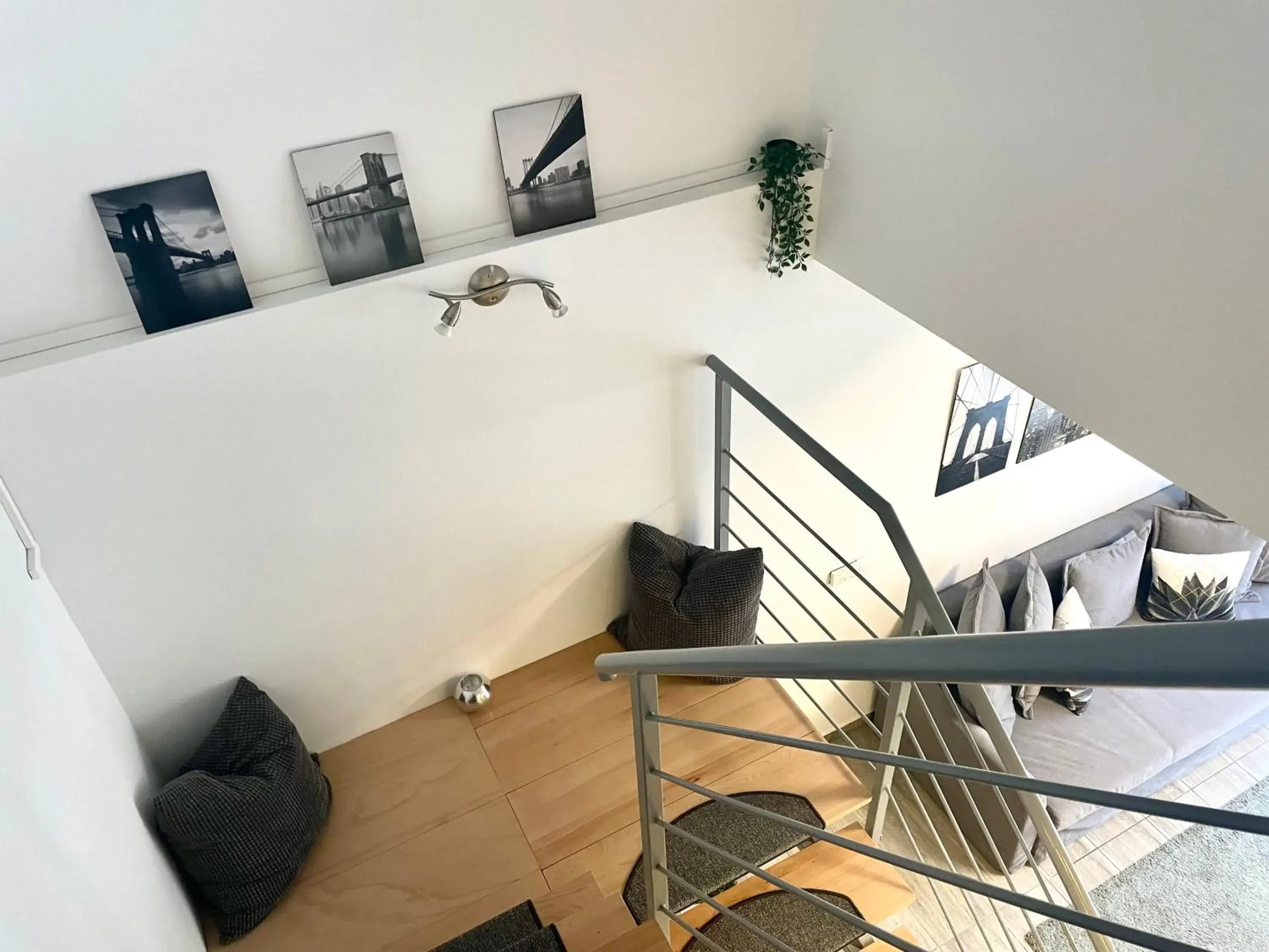 Photo of the whole room, Bed in Vagabond Downtown Photo of the whole room, Bed in Vagabond Downtown