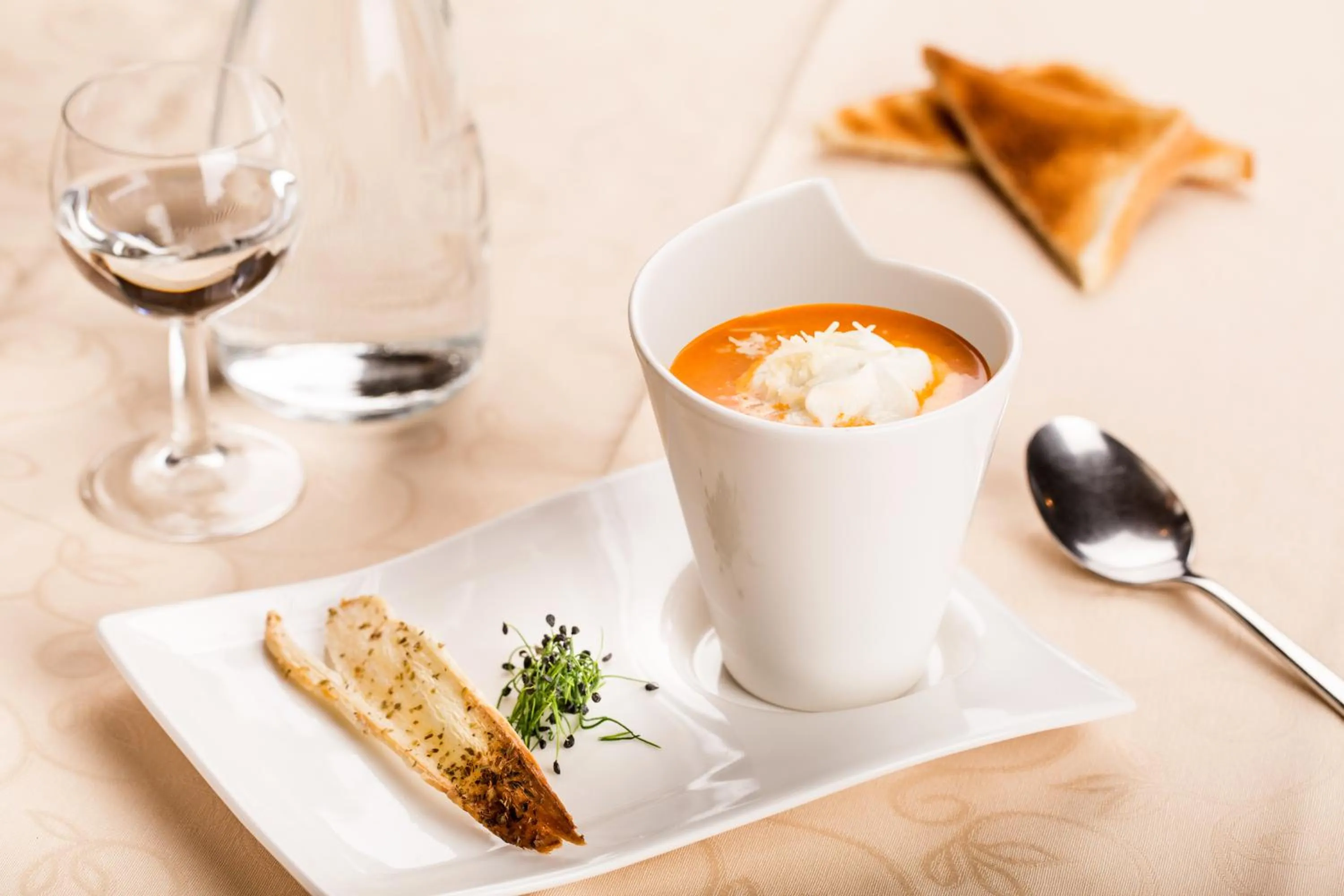 Food and drinks in Hotel Post