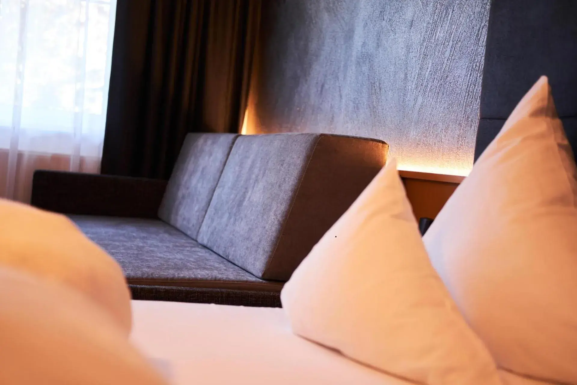 Doppelzimmer mit Bergblick - single occupancy in Hotel Post Doppelzimmer mit Bergblick - single occupancy in Hotel Post
