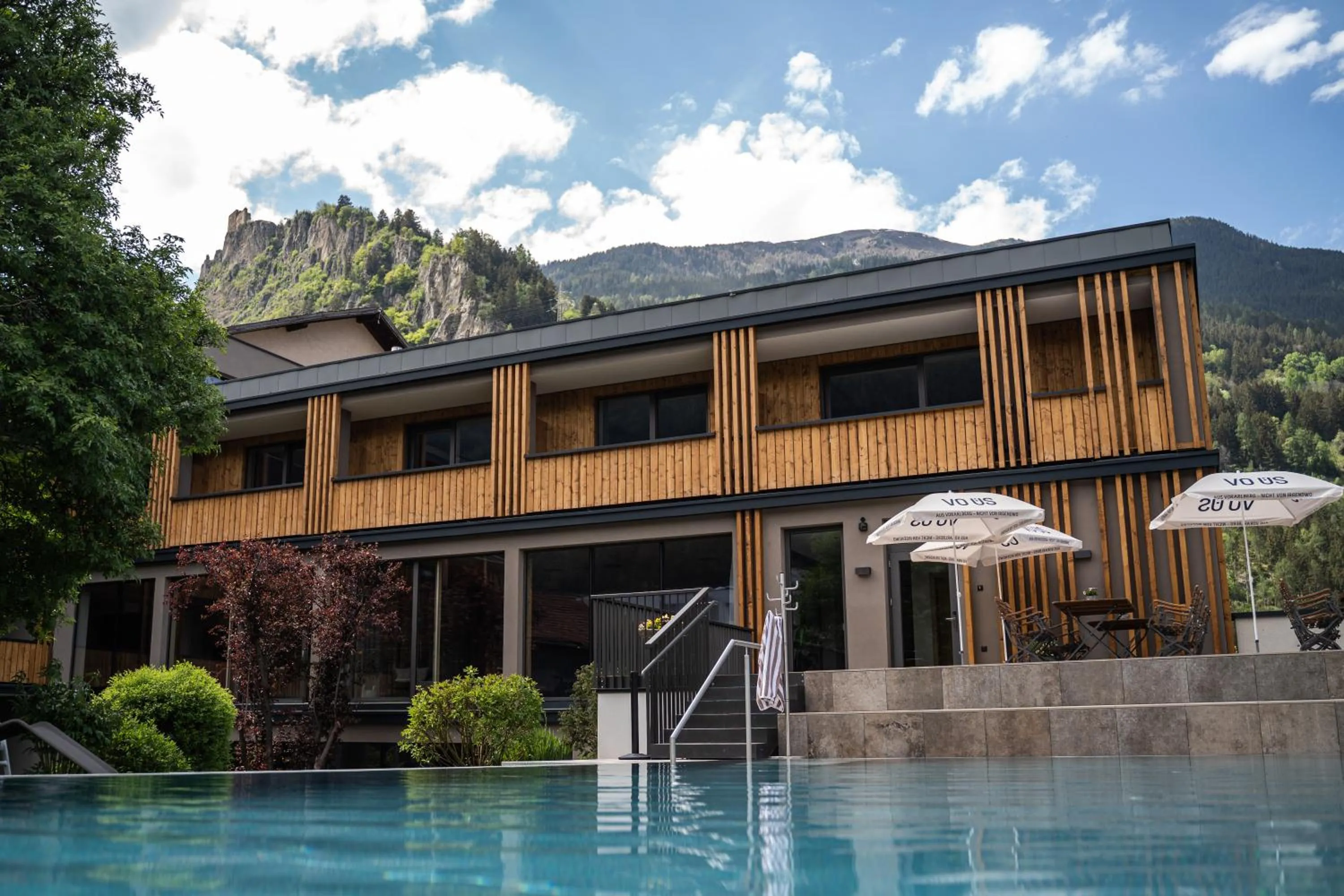 Property building in Hotel Post