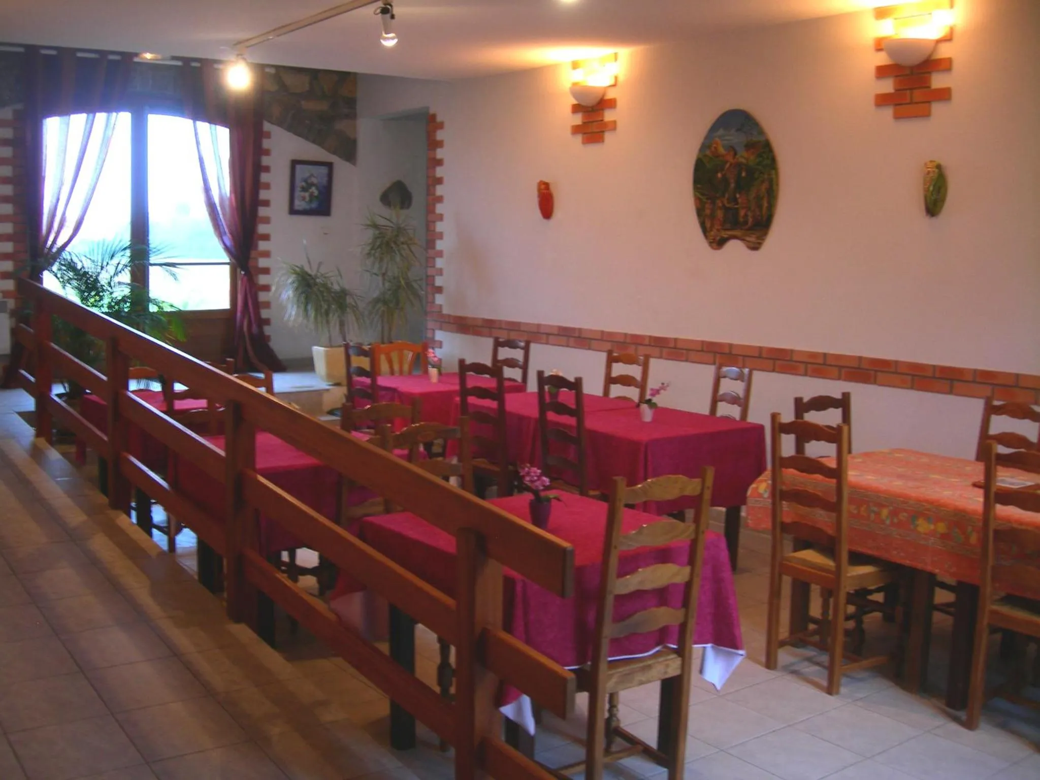 Restaurant/places to eat in Hôtel de la Madeleine Anduze