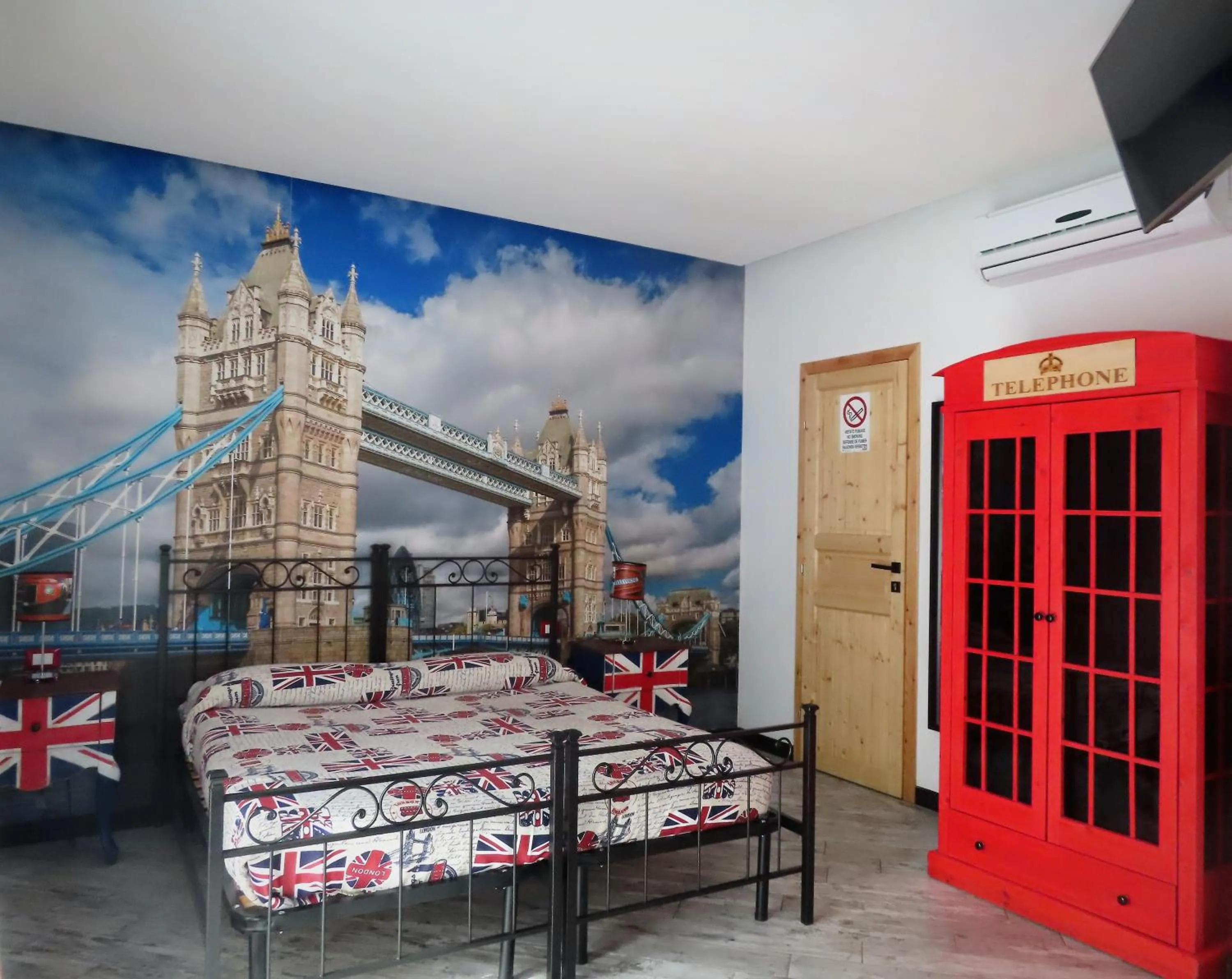 Bed in AMICI Holiday B&B di Bielak Aneta Izabela