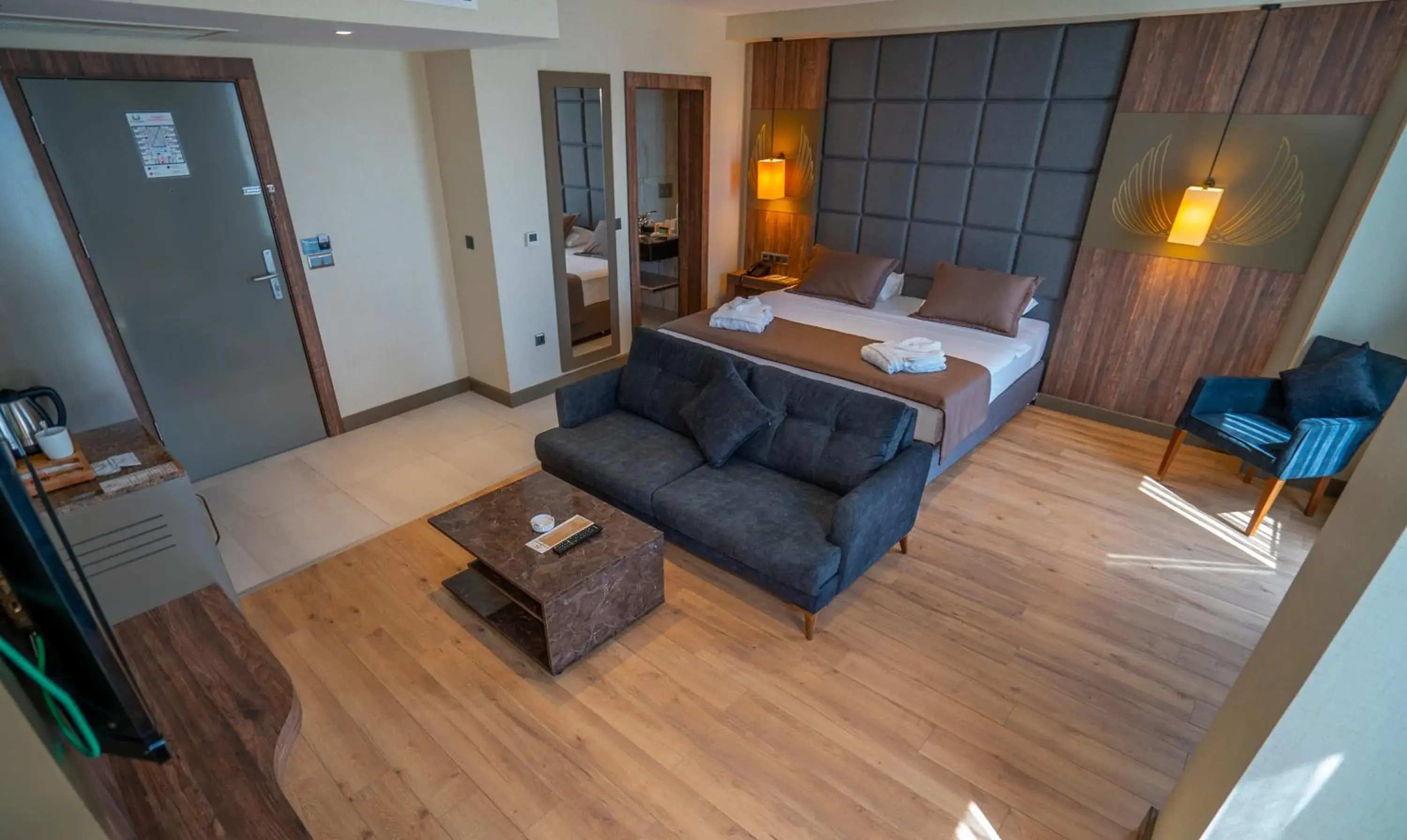 Bed in NEW KARAMAN HOTEL Bed in NEW KARAMAN HOTEL