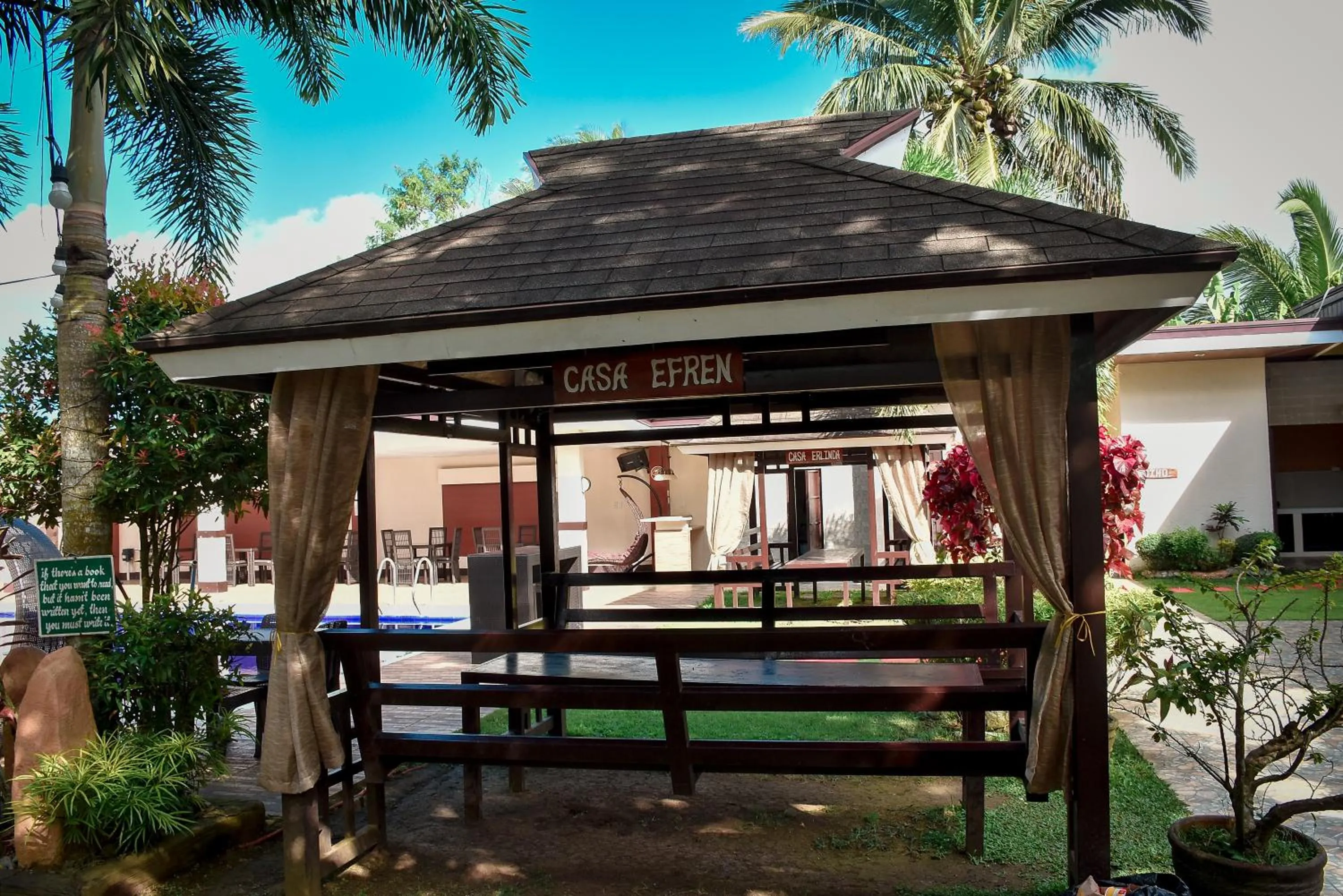 Property building in A&A Garden Suites