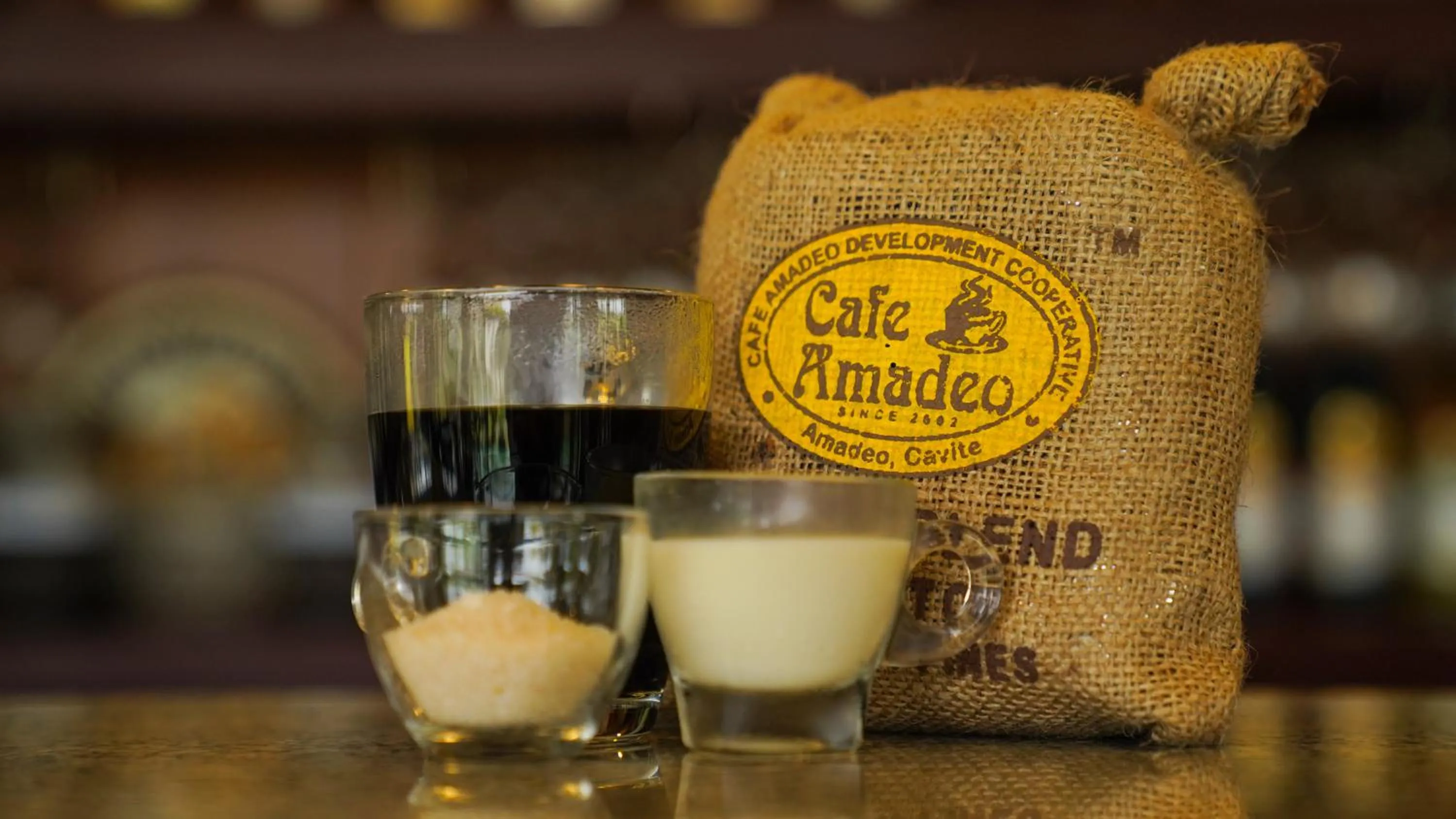 Restaurant/places to eat in A&A Garden Suites