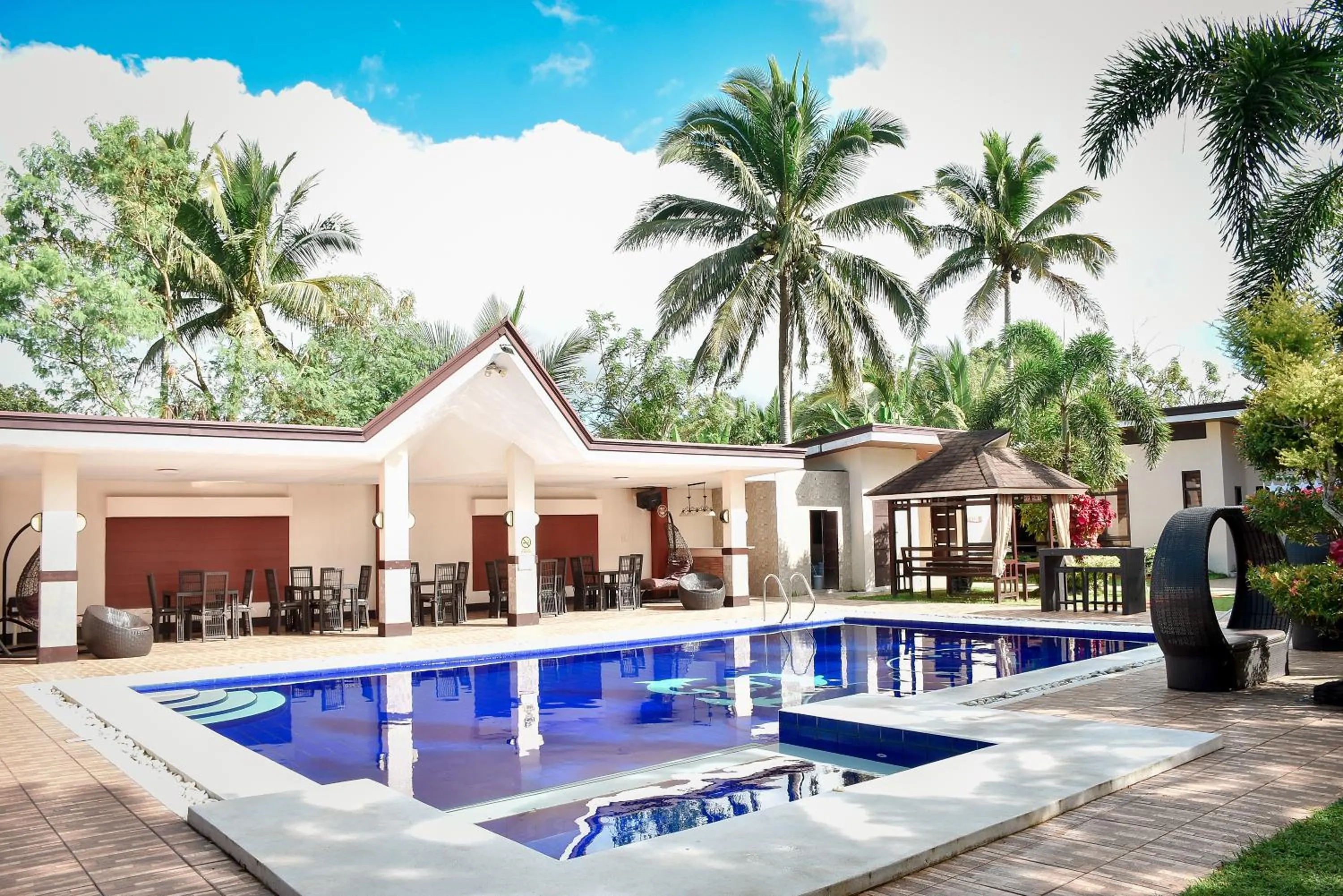 Swimming pool in A&A Garden Suites