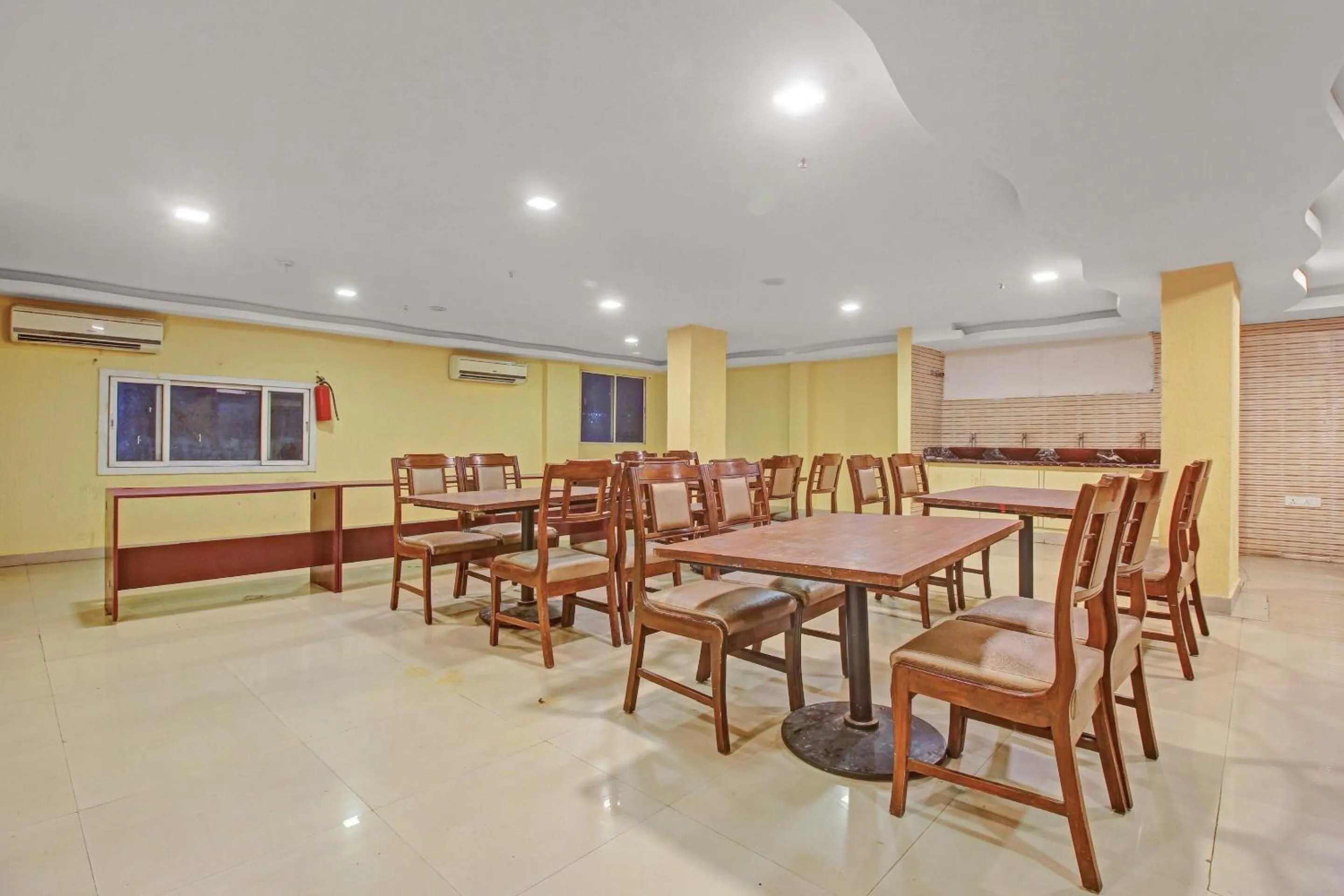 Restaurant/places to eat in Collection O Regal Near ISKON TEMPLE , ABIDS