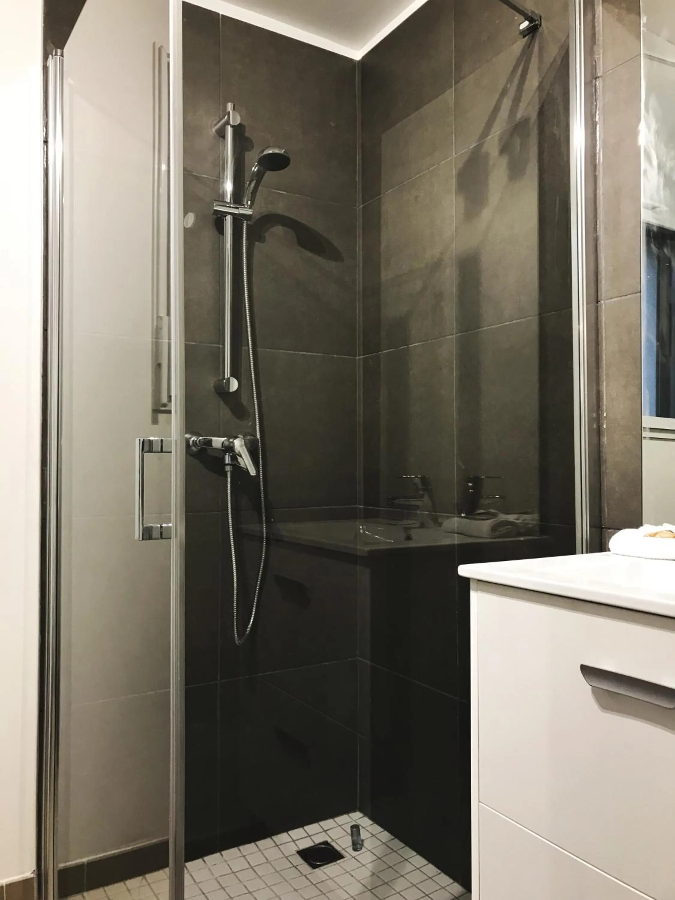 Bathroom in Clos de la Couturelle