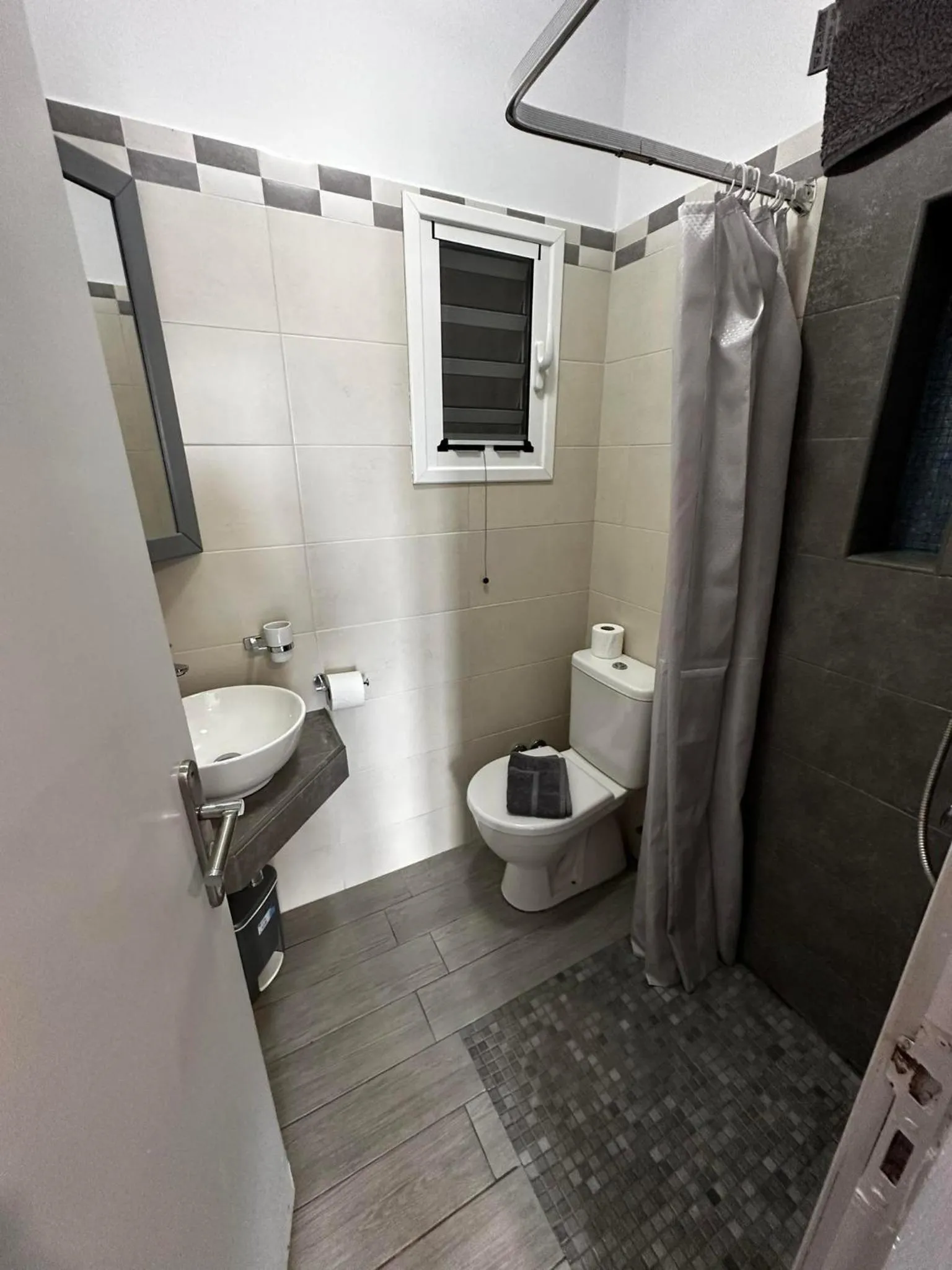 Elenis Studios&Apartments