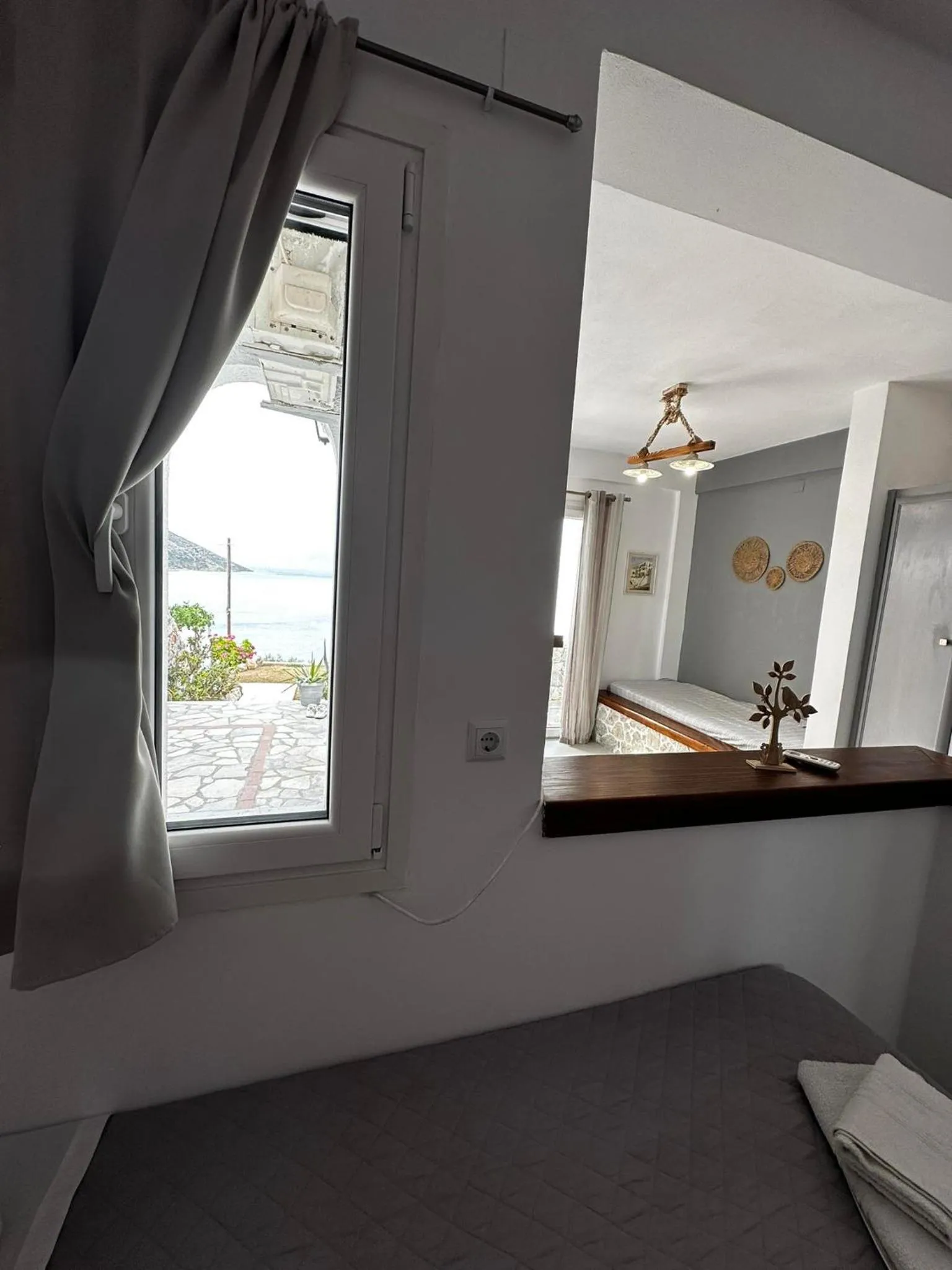 Elenis Studios&Apartments