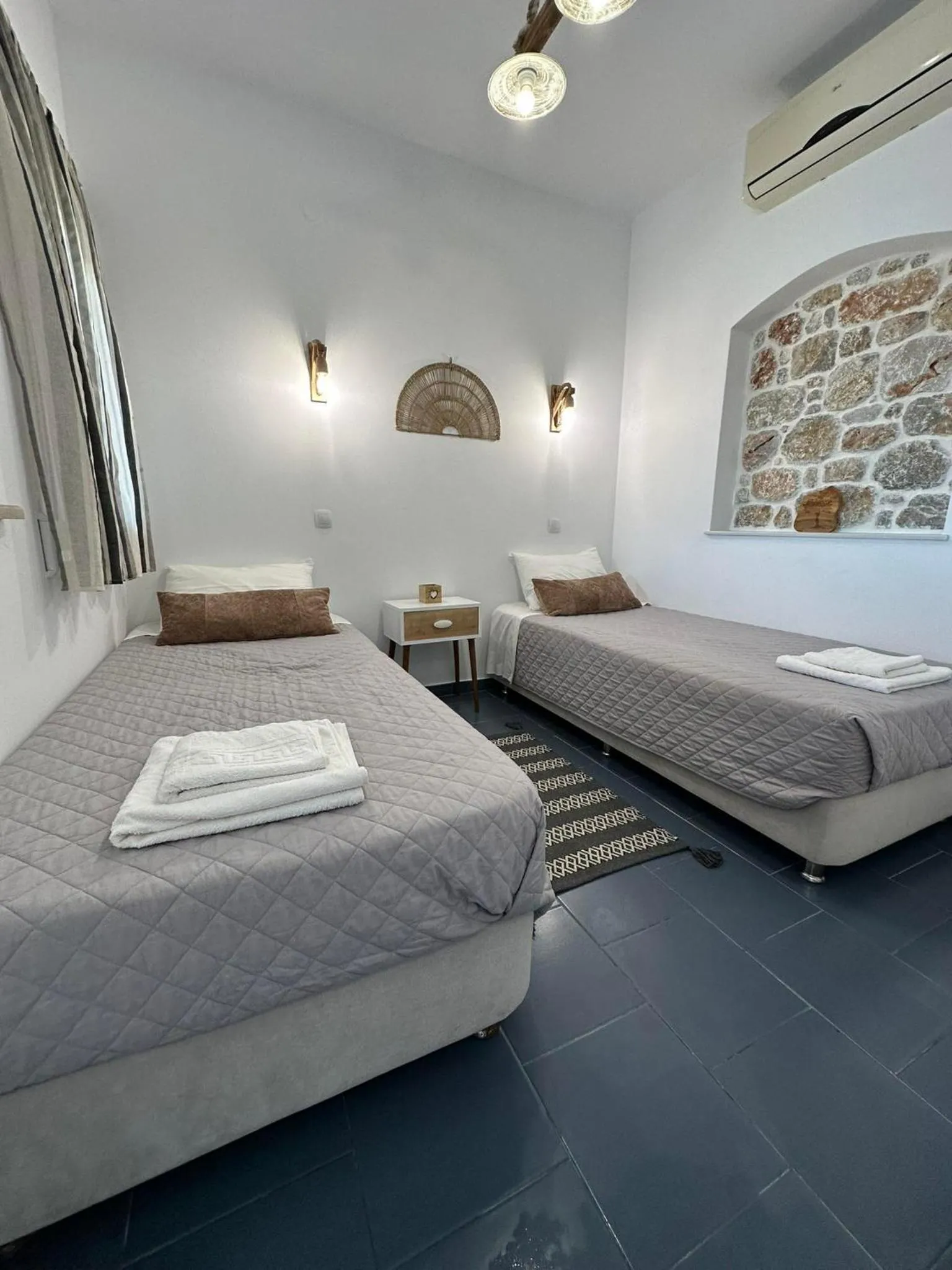 Bed in Elenis Studios&Apartments
