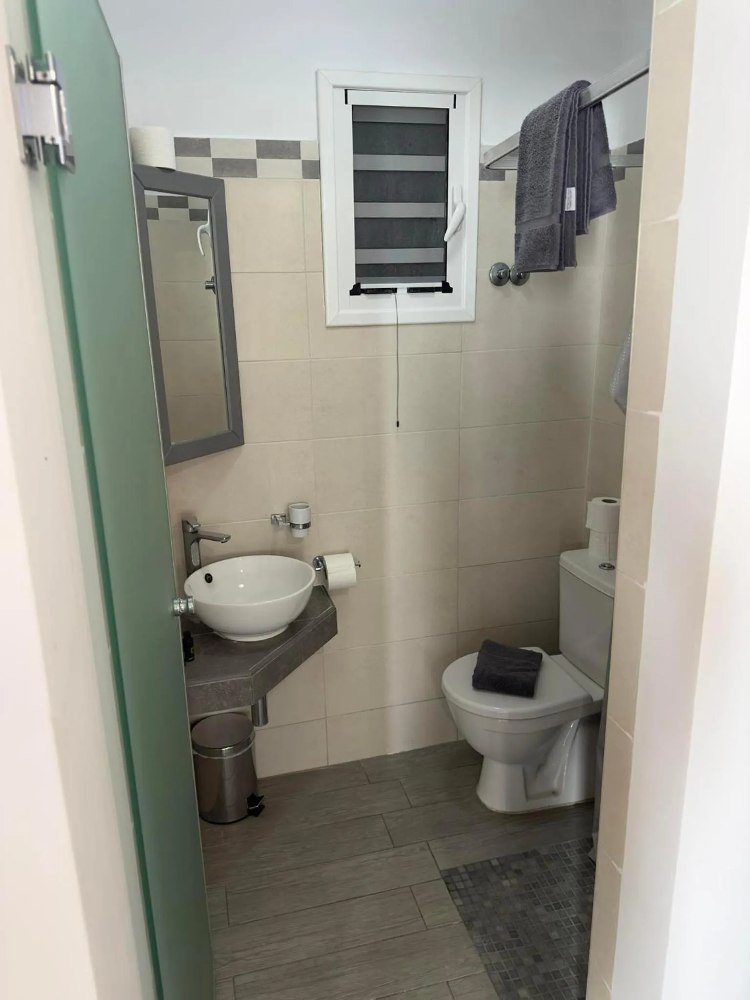 Elenis Studios&Apartments