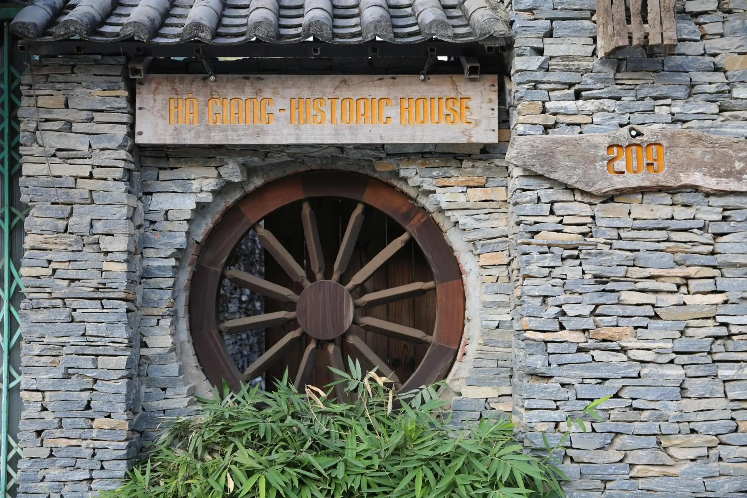 Ha Giang Historic Hotel & Tours Ha Giang Historic Hotel & Tours