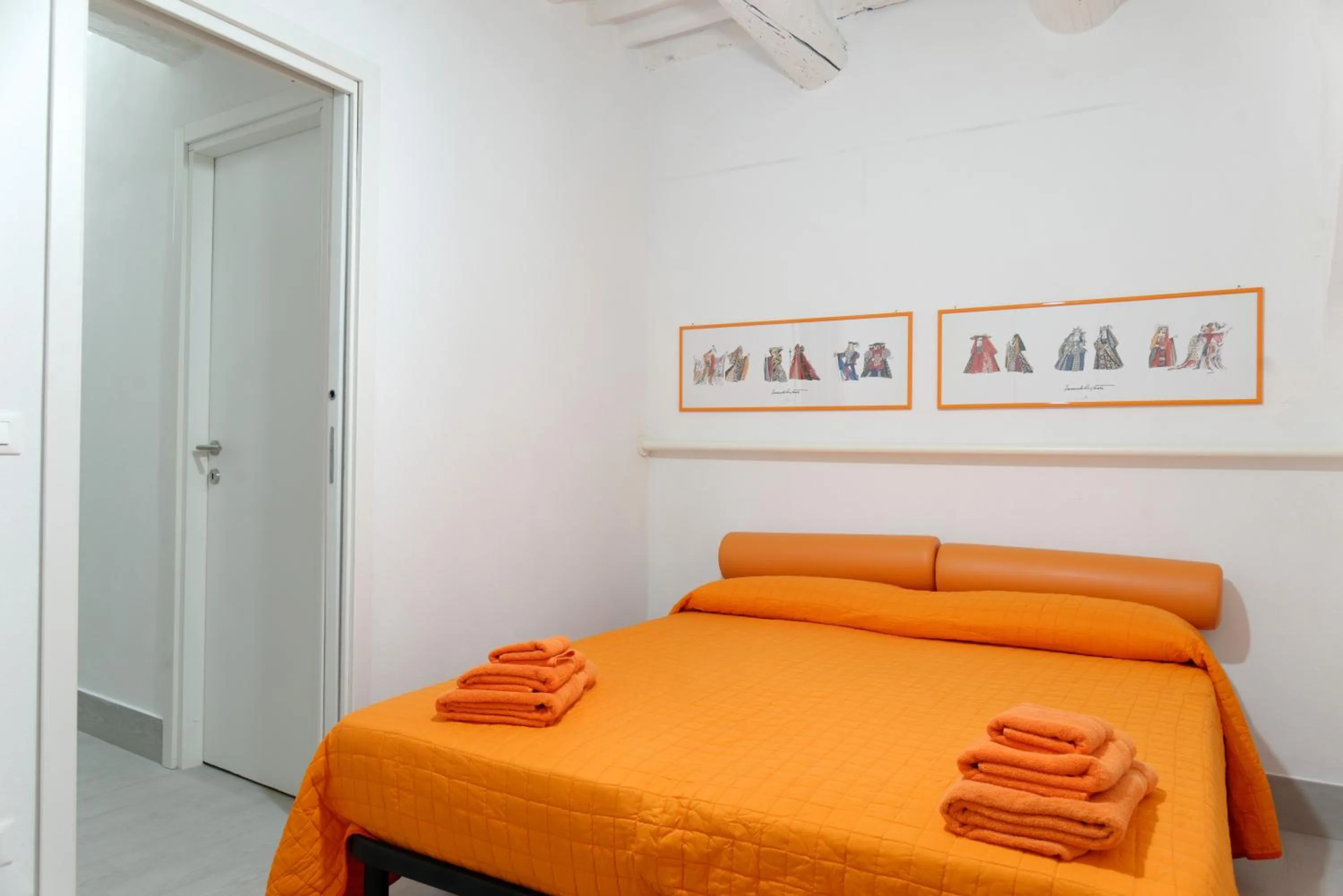 Photo of the whole room in B&B dell'Acquario