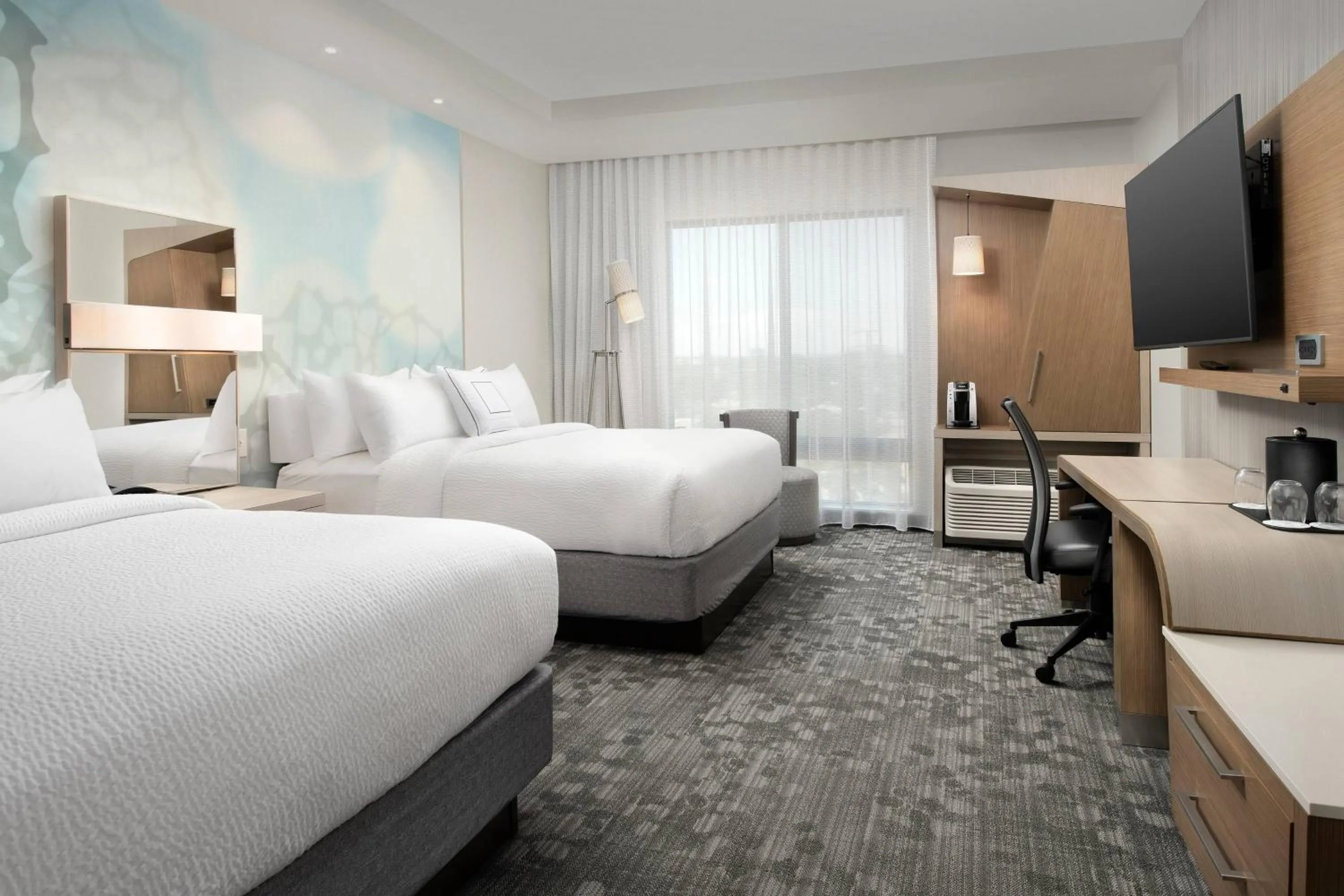 Photo of the whole room, Bed in Courtyard by Marriott Las Cruces at NMSU