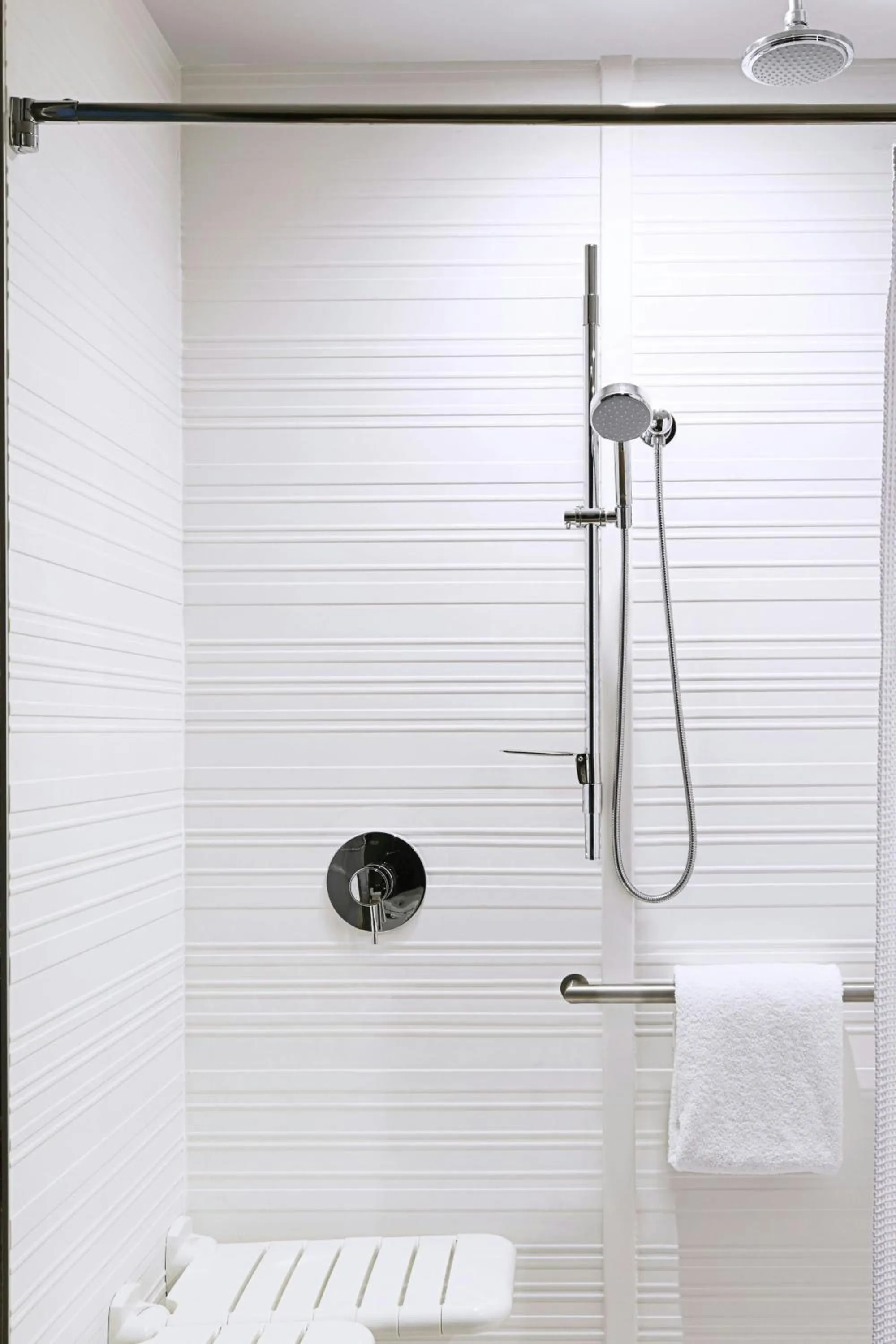 Bathroom in AC Hotel by Marriott Miami Airport West/Doral