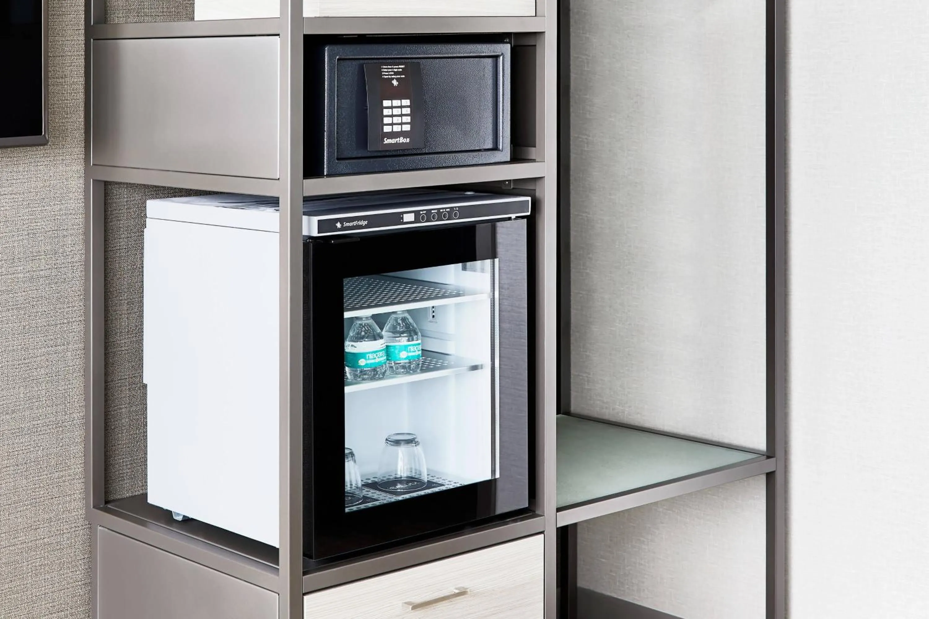 Photo of the whole room in AC Hotel by Marriott Miami Airport West/Doral