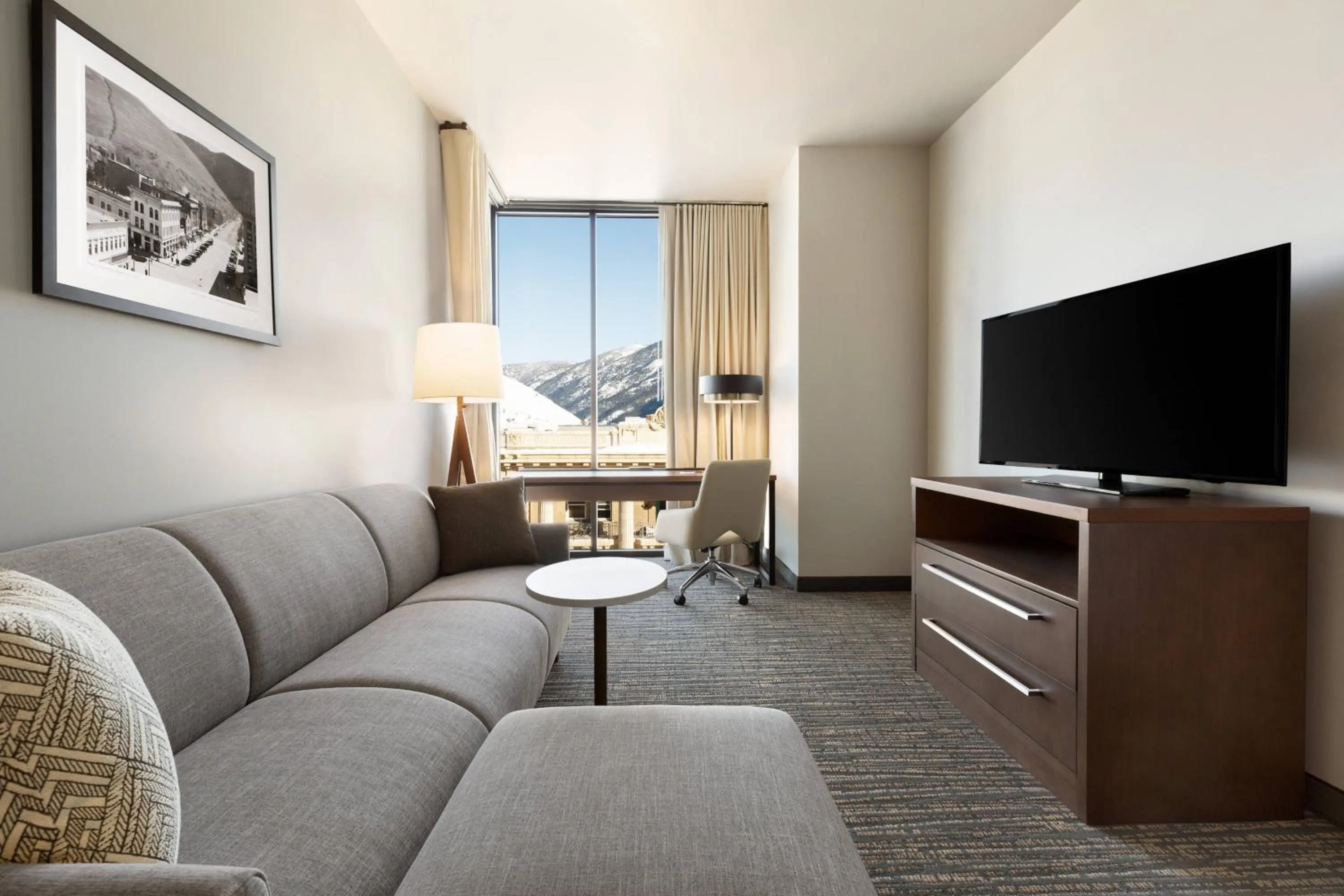 Living room in Residence Inn by Marriott Missoula Downtown