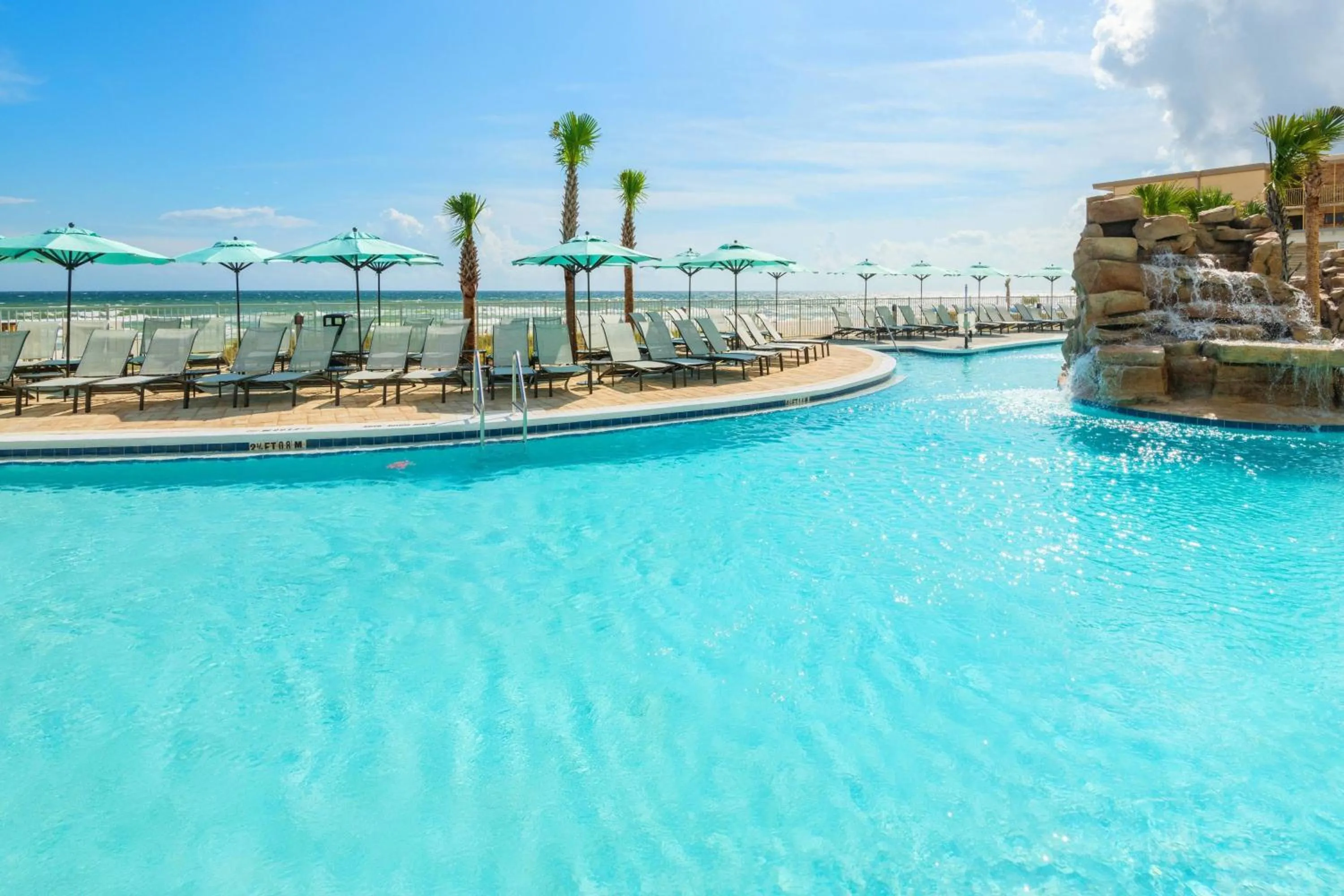 Swimming pool in SpringHill Suites by Marriott Panama City Beach Beachfront