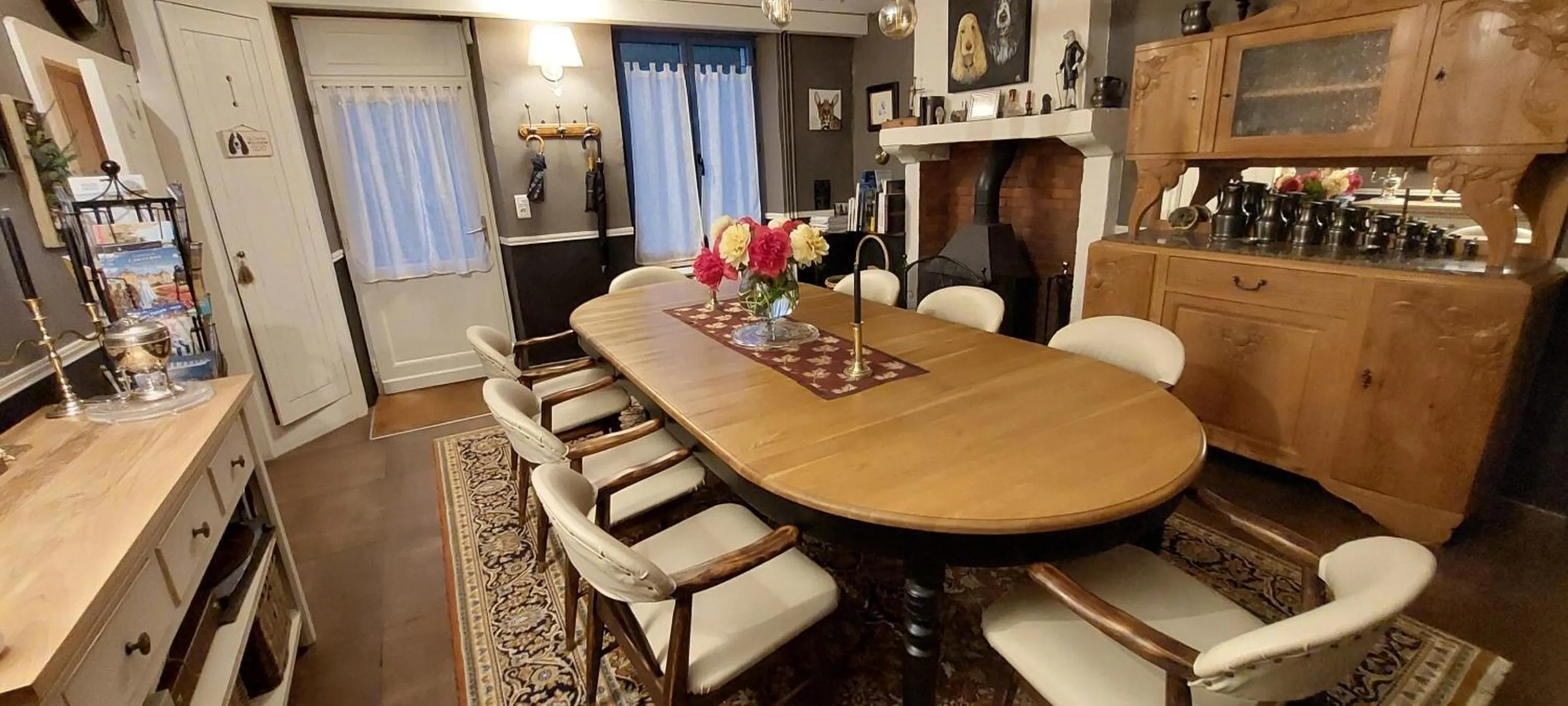 Lobby or reception in La Source de Bury