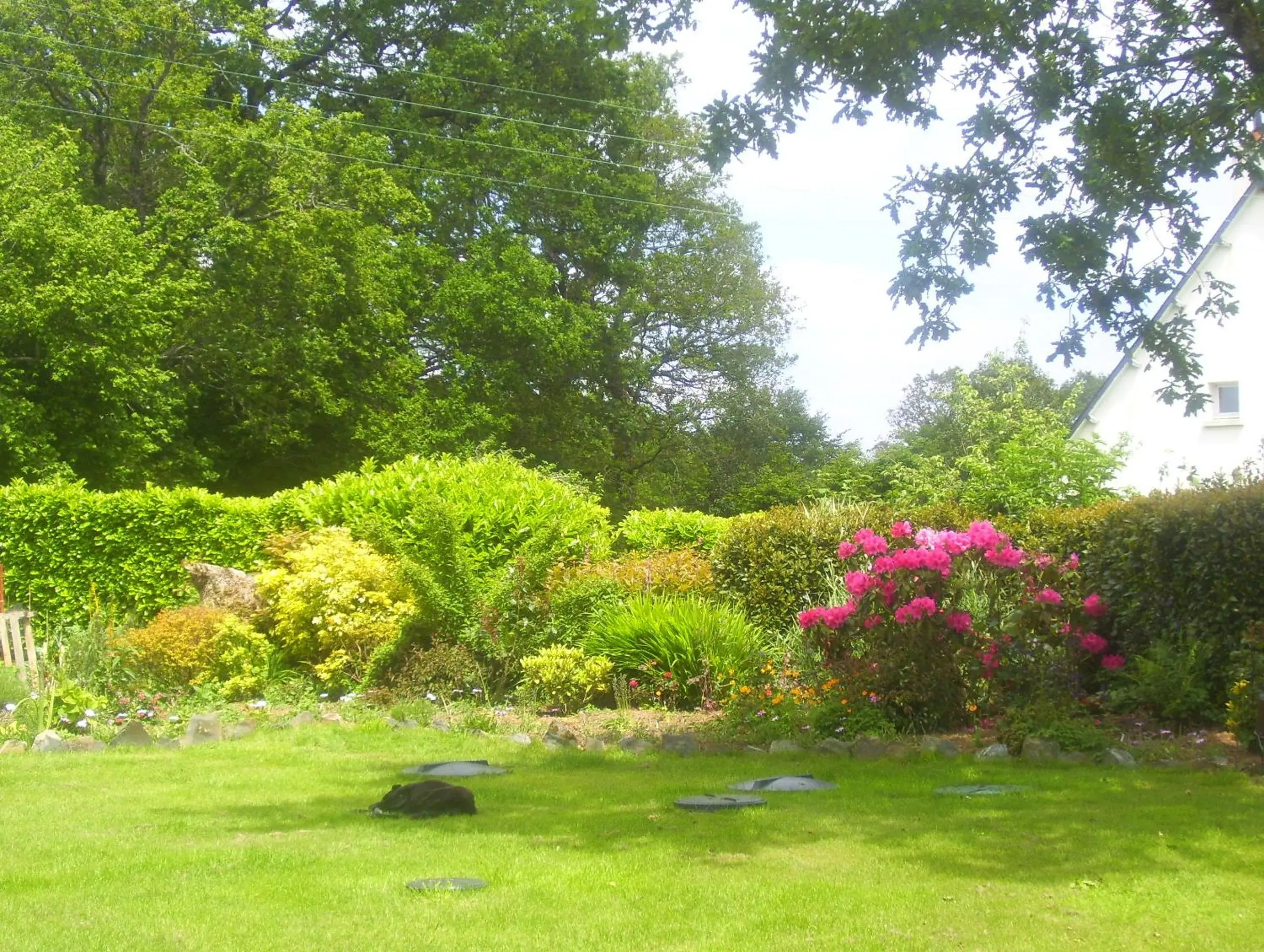 Three-Bedroom Cottage in Le Boterff Gites et Camping Three-Bedroom Cottage in Le Boterff Gites et Camping