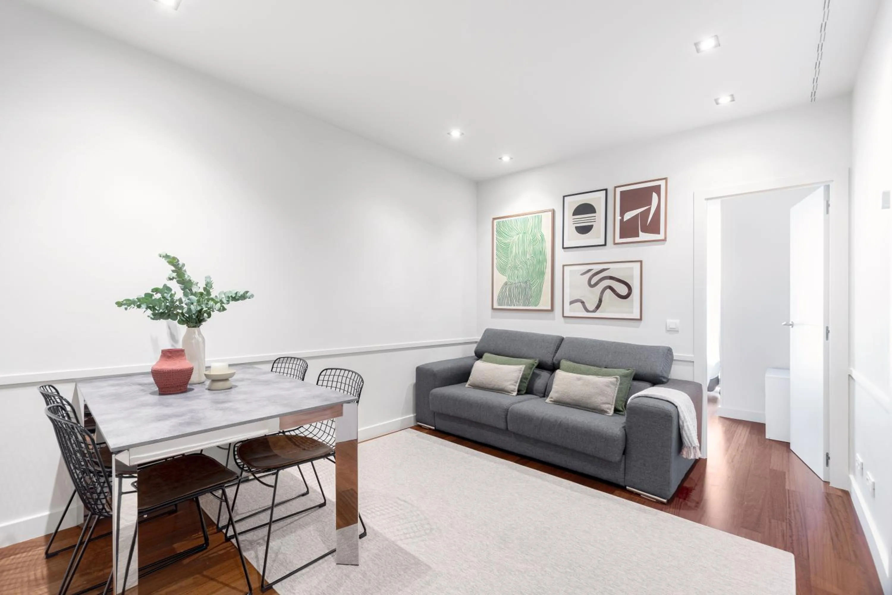Living room in Aspasios Paseo de Gracia Apartments