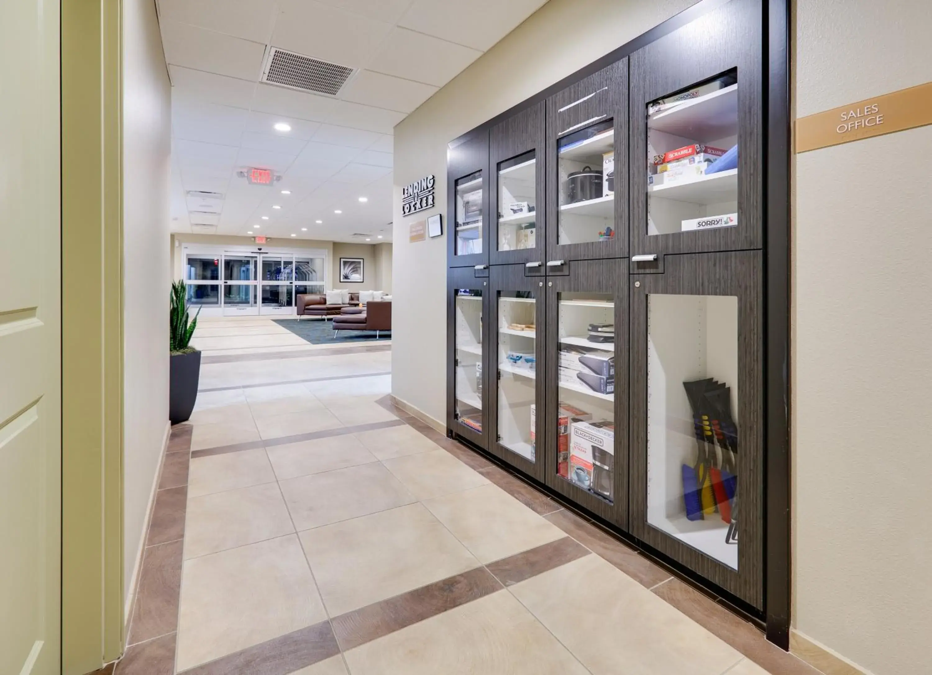 Lobby or reception in Candlewood Suites Dallas NW - Farmers Branch by IHG Lobby or reception in Candlewood Suites Dallas NW - Farmers Branch by IHG