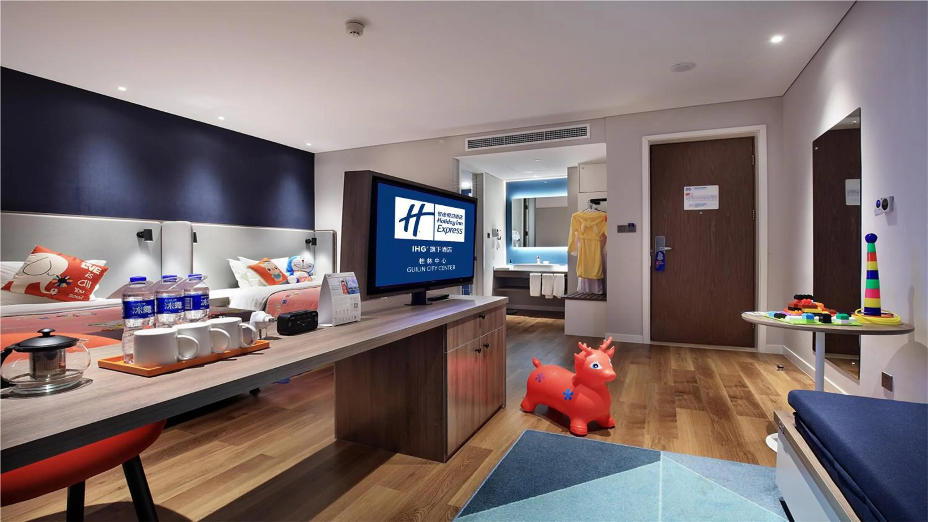 Photo of the whole room in Holiday Inn Express Guilin City Center by IHG