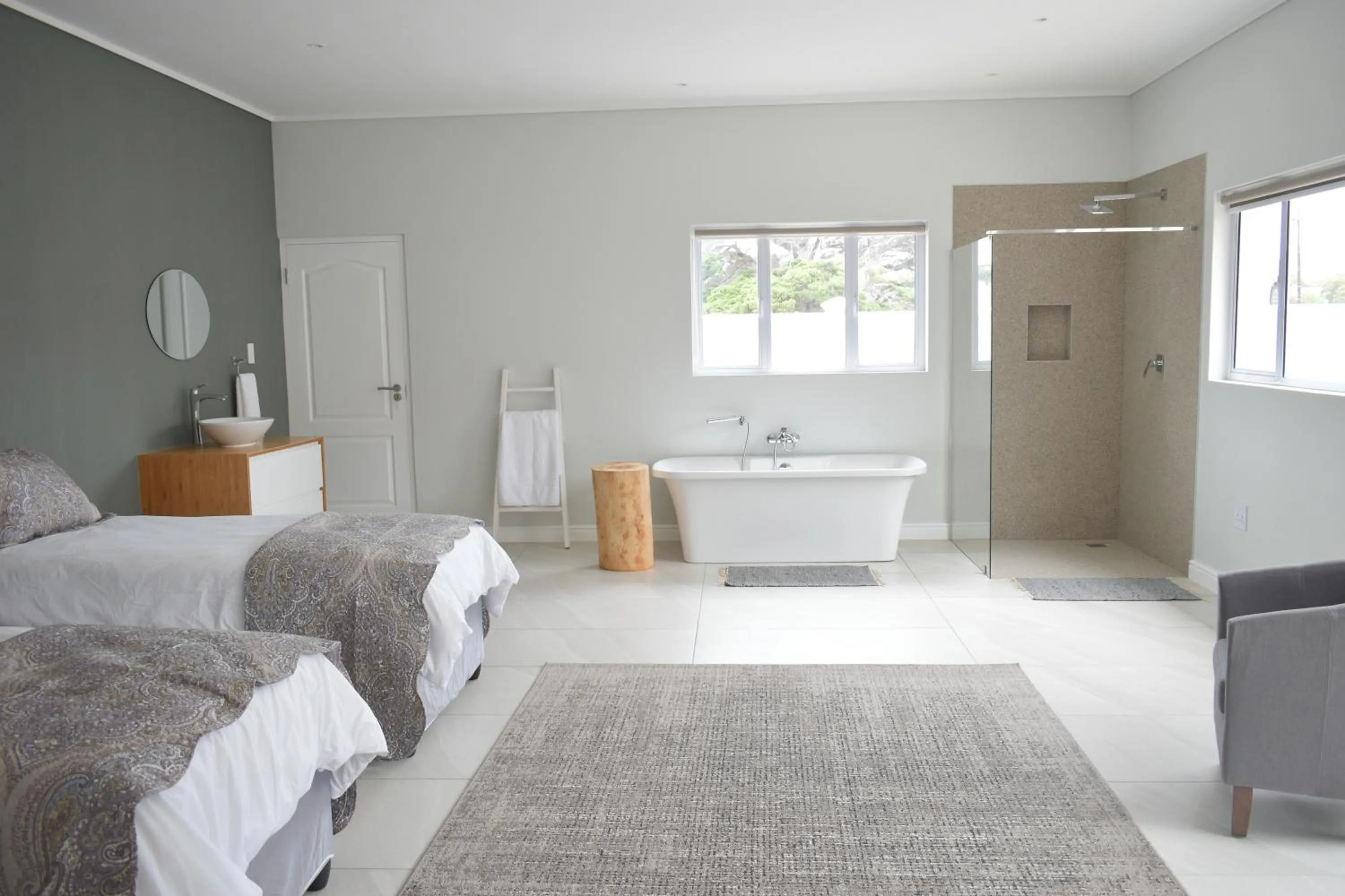 Bathroom, Bed in 269 on Main Holiday Home